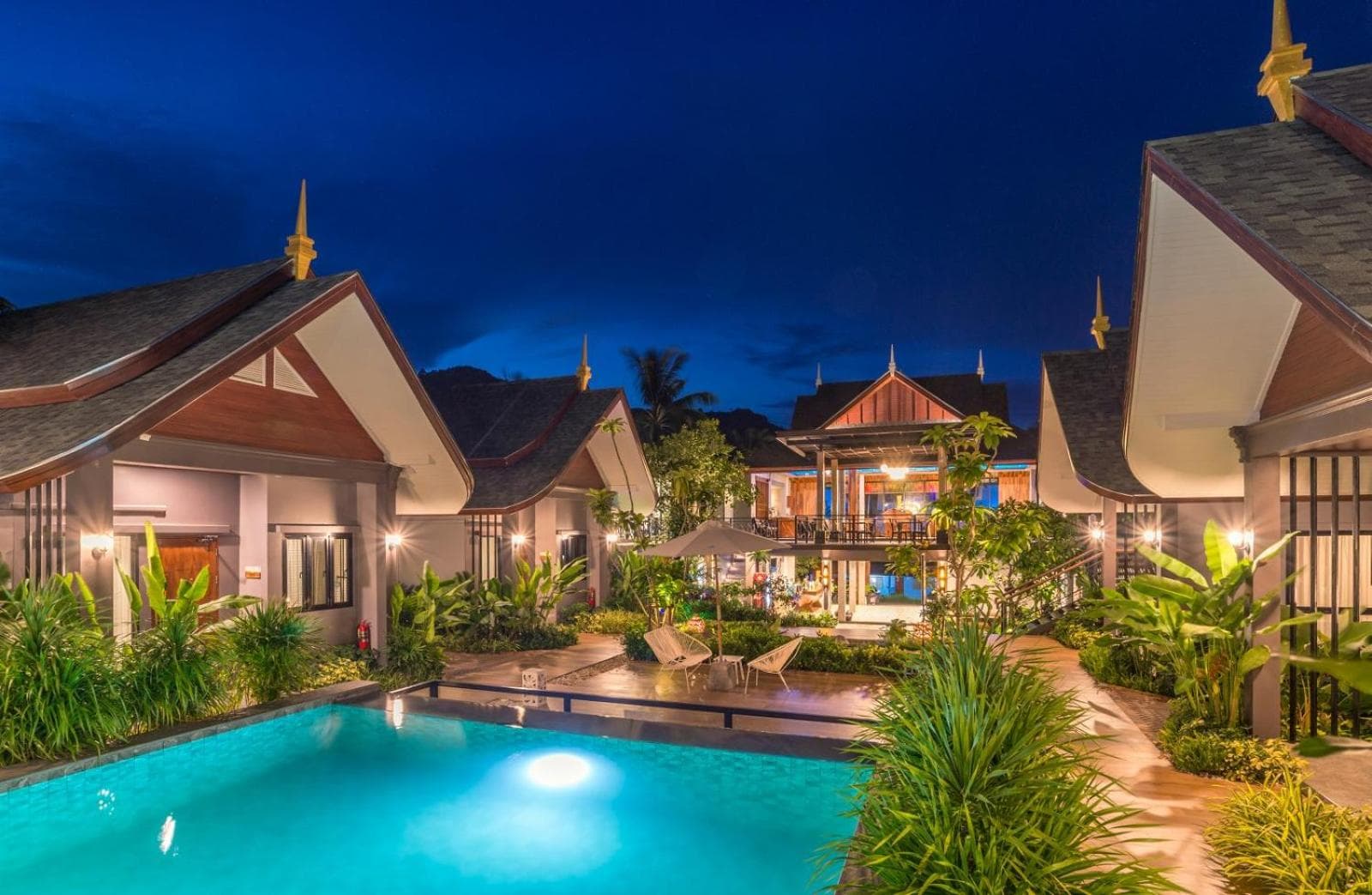The Scene Cliff View Villas