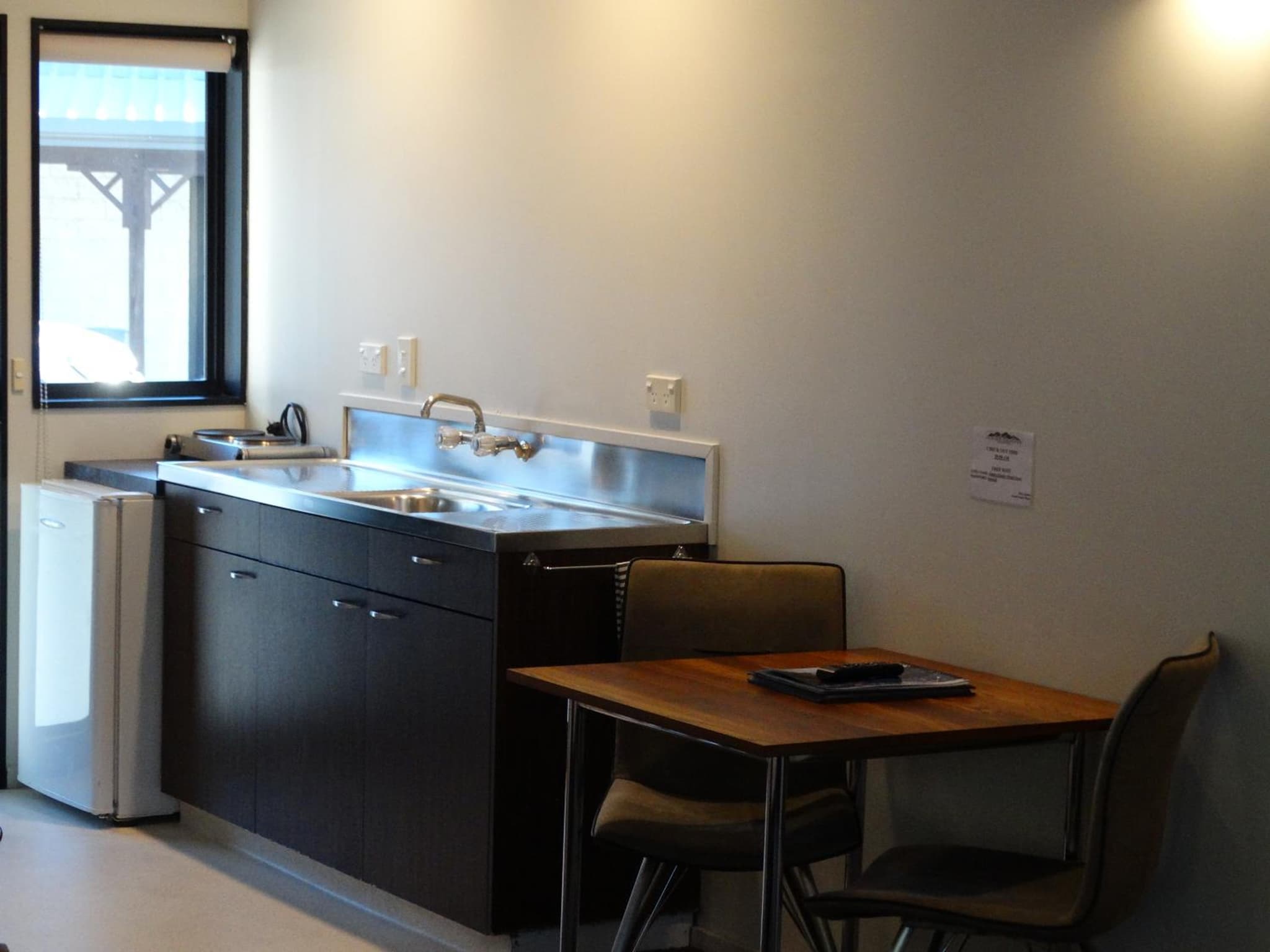 Alpine Glacier Motel photo 8