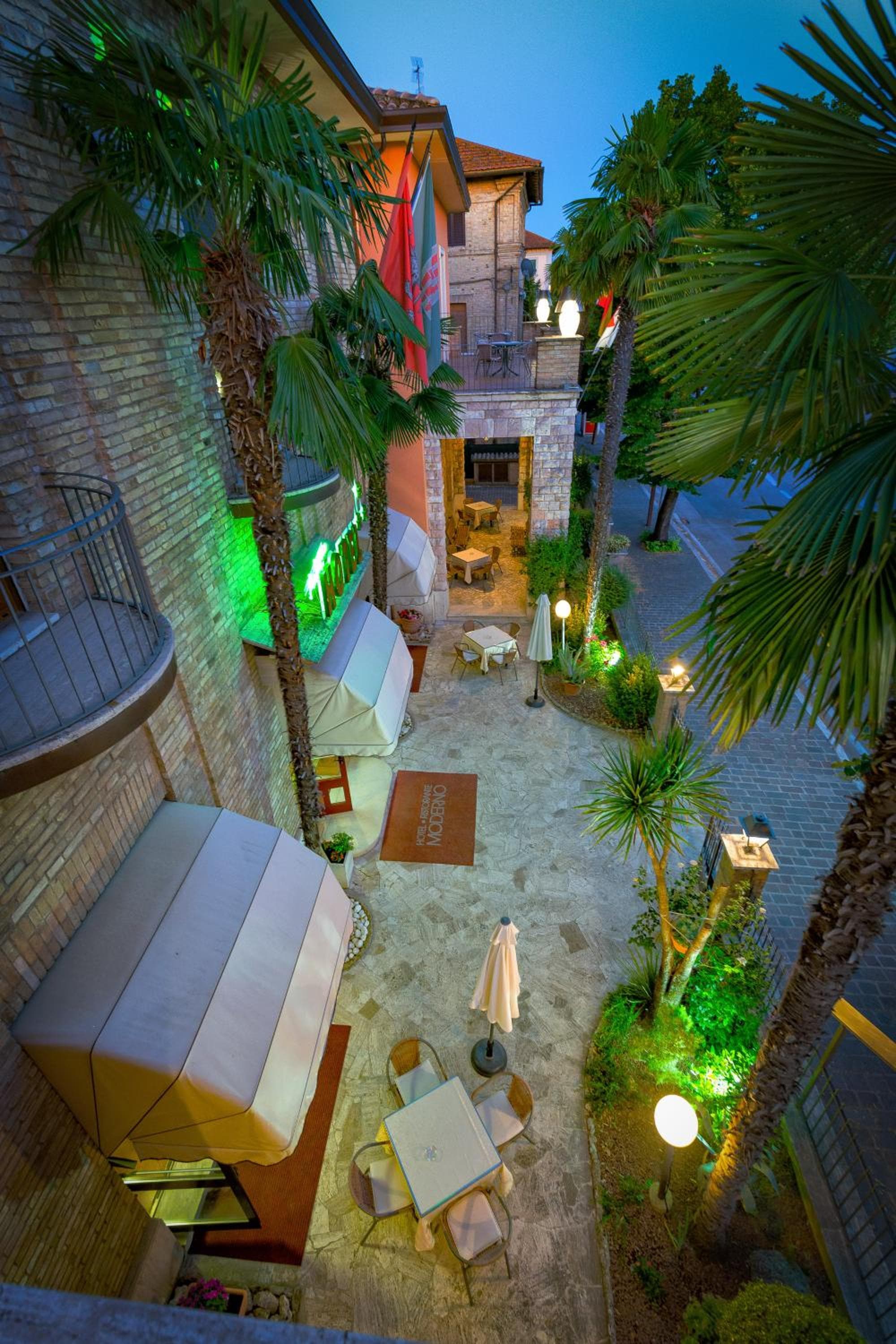 Hotel Moderno photo 6