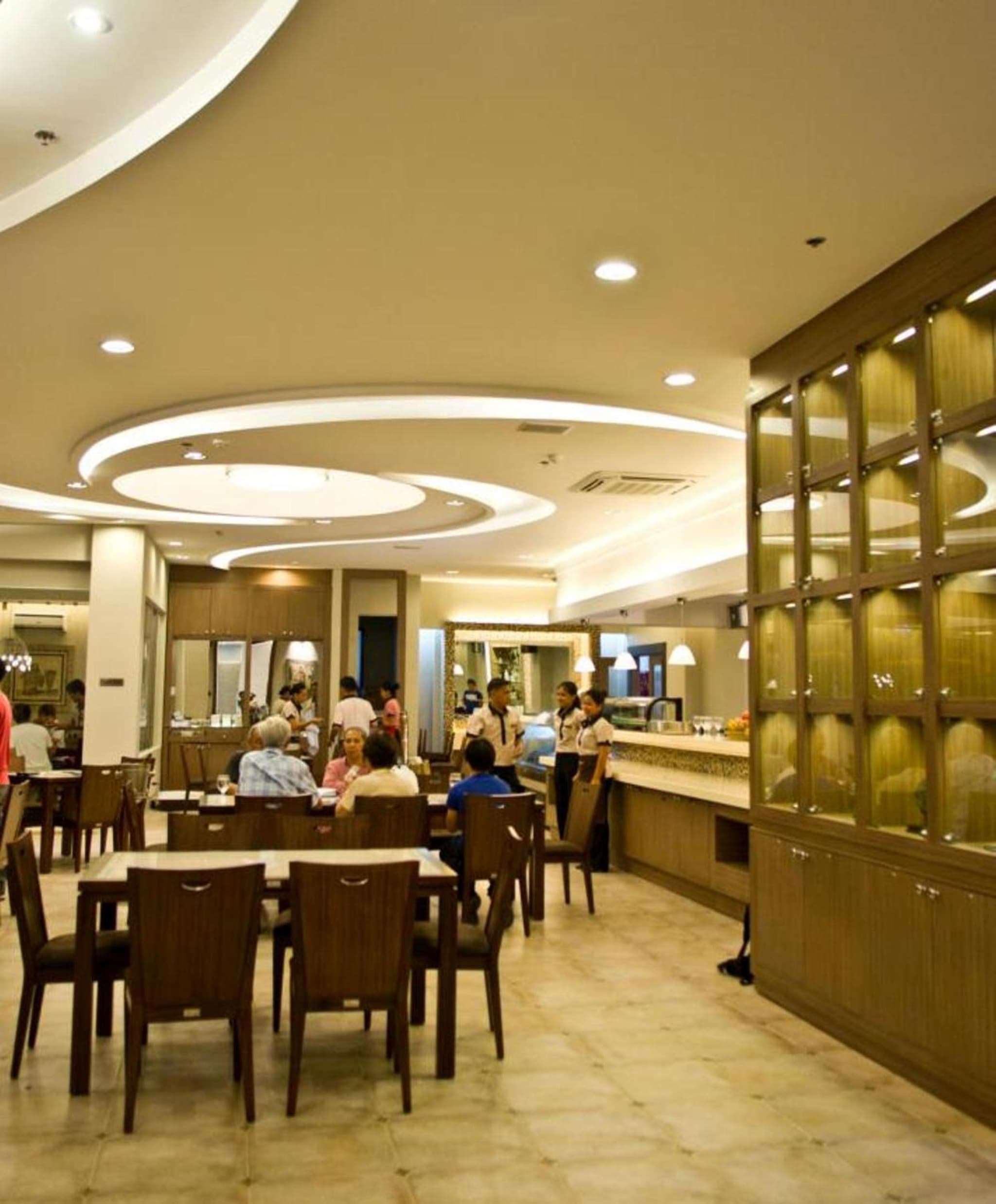 D'Hotel & Suites photo 2