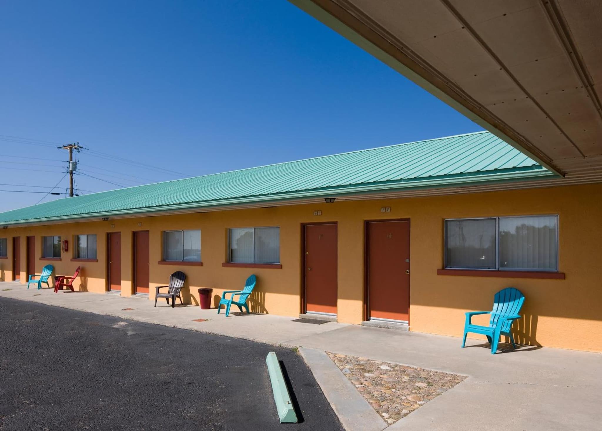 Sunset Motel Moriarty photo 3