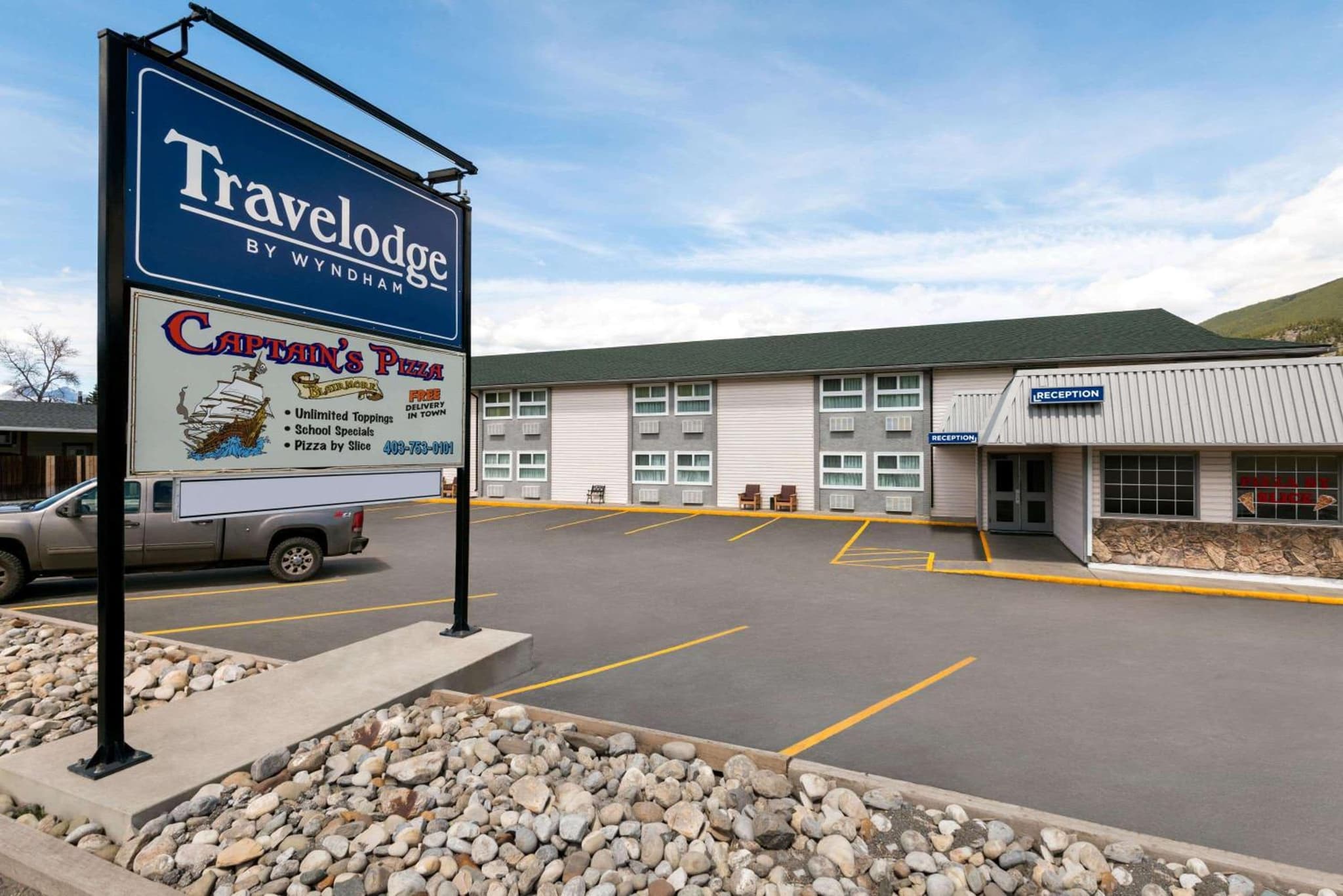 Travelodge by Wyndham Blairmore photo 2