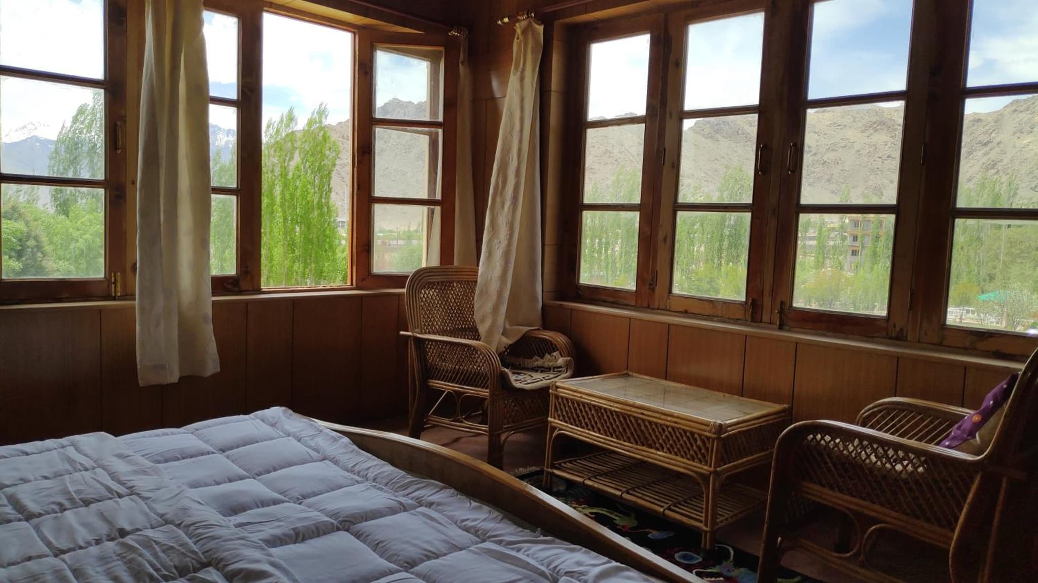 THE WILLOW HOUSE photo 6