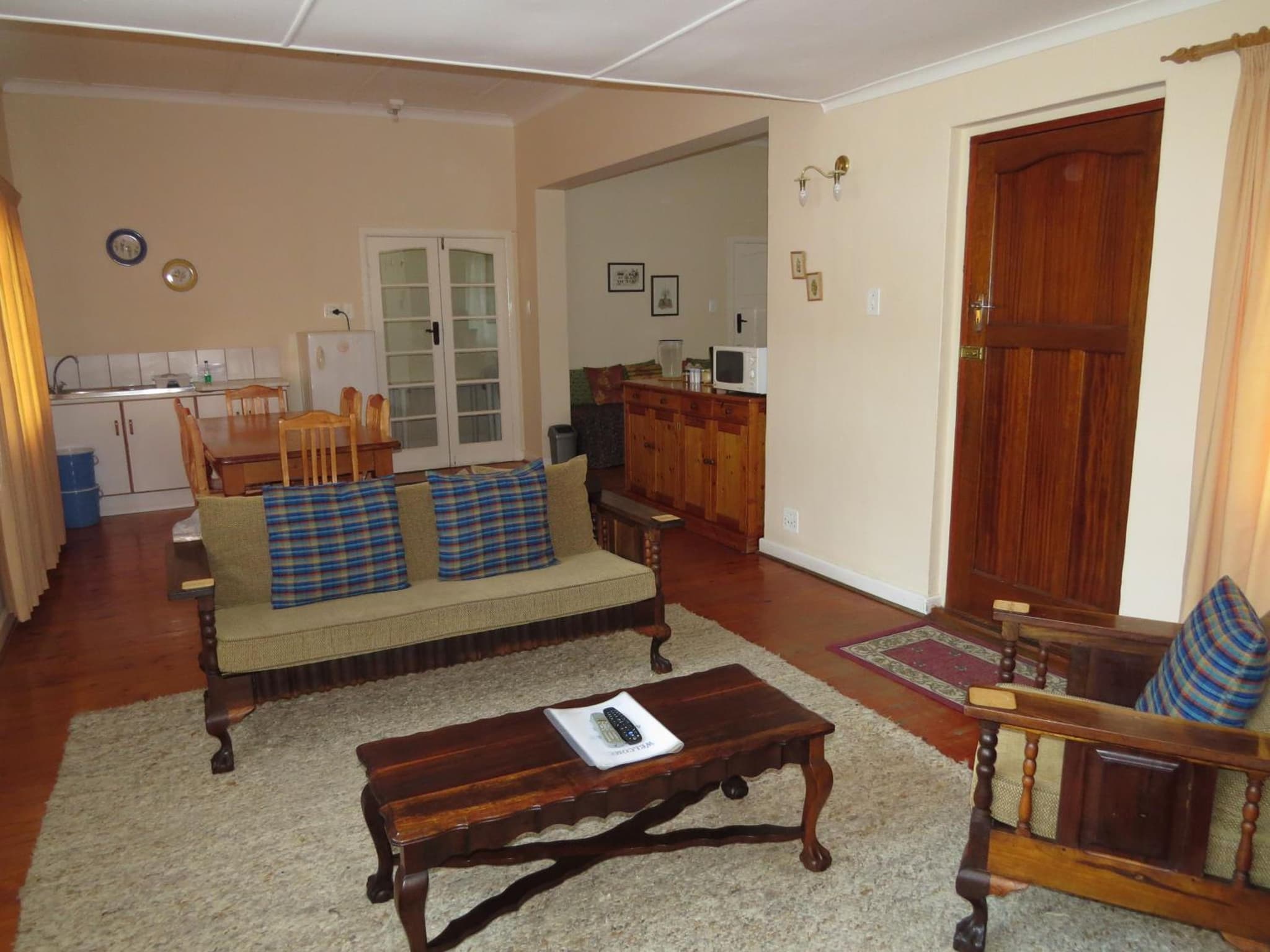 4 Rothman Street B&B photo 7