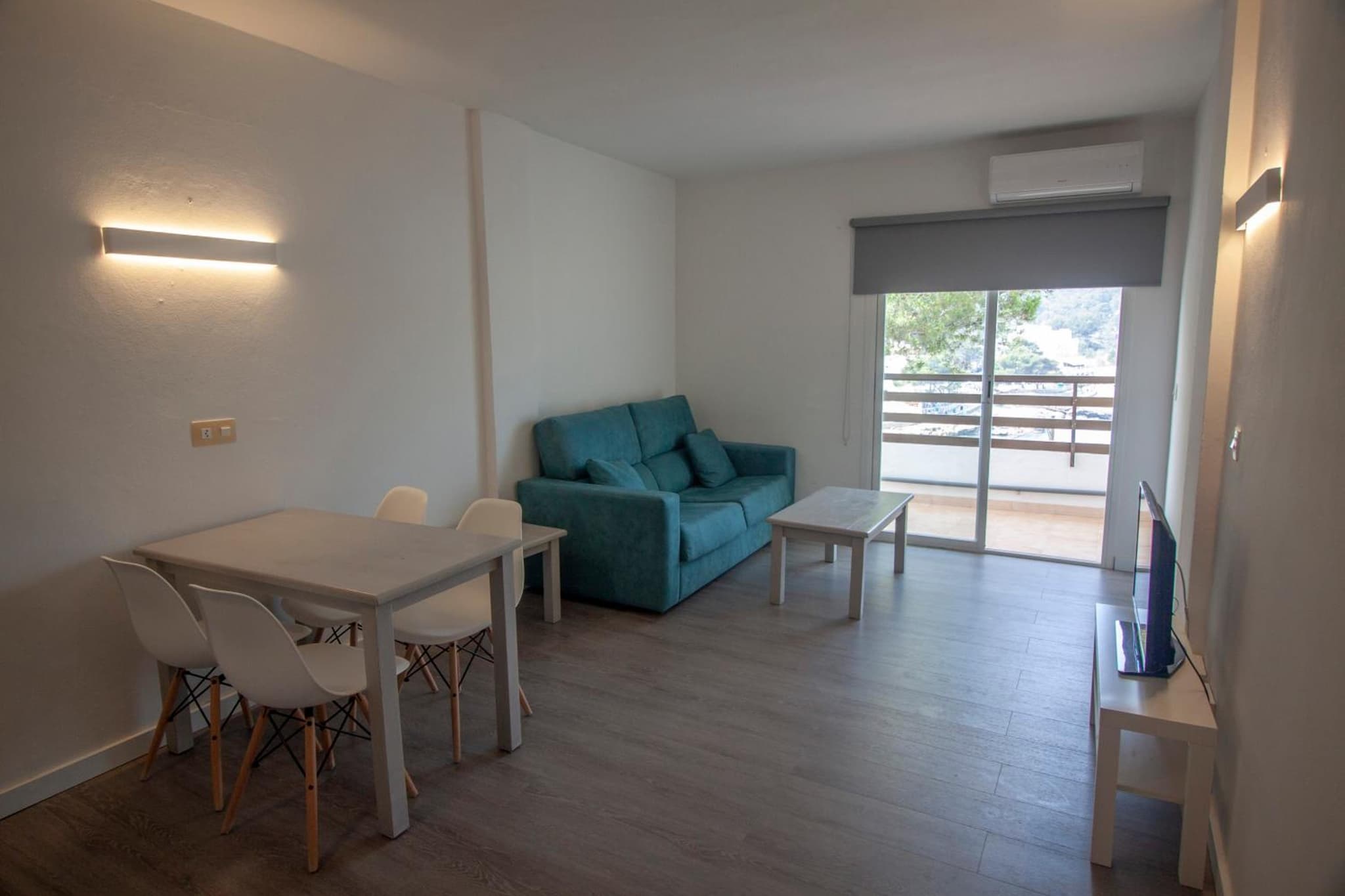 Apartamentos Portinatx Sea View photo 3