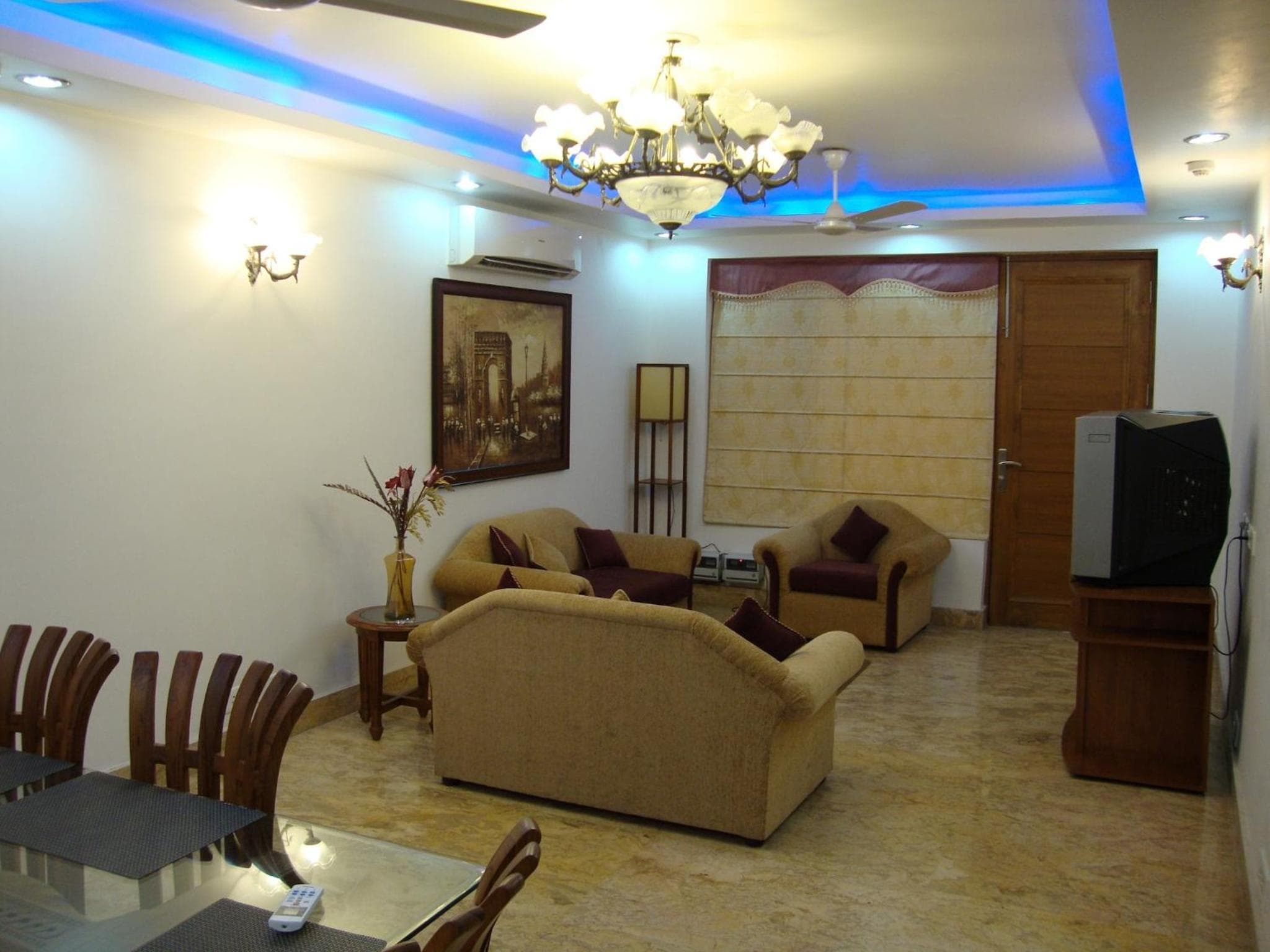Skylink Suites Bed & Breakfast photo 7