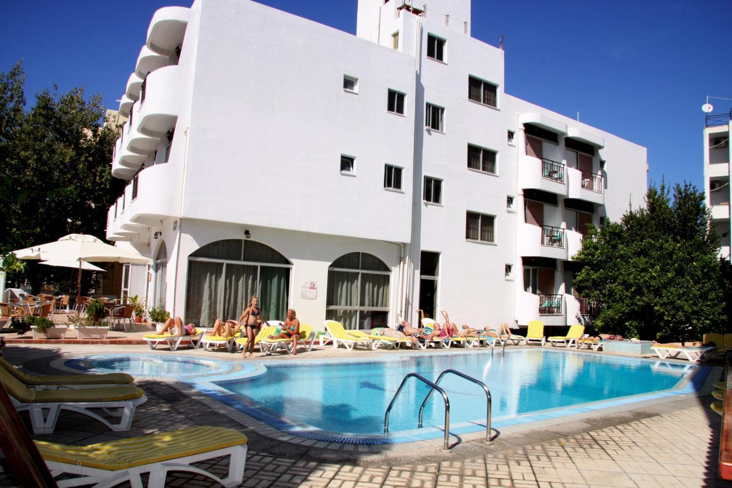 Captain's Hotel photo 9