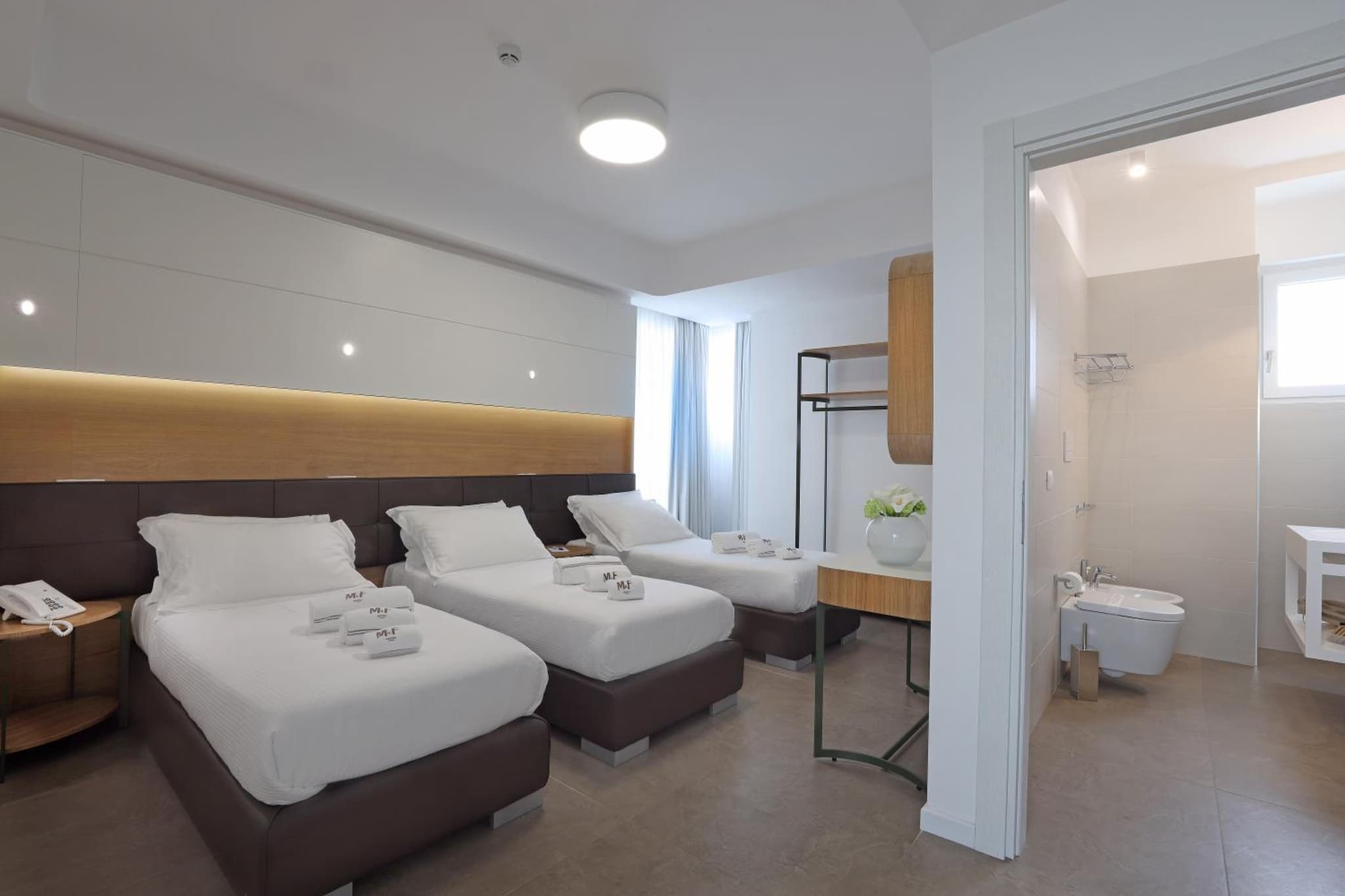 M&F Hotel photo 8