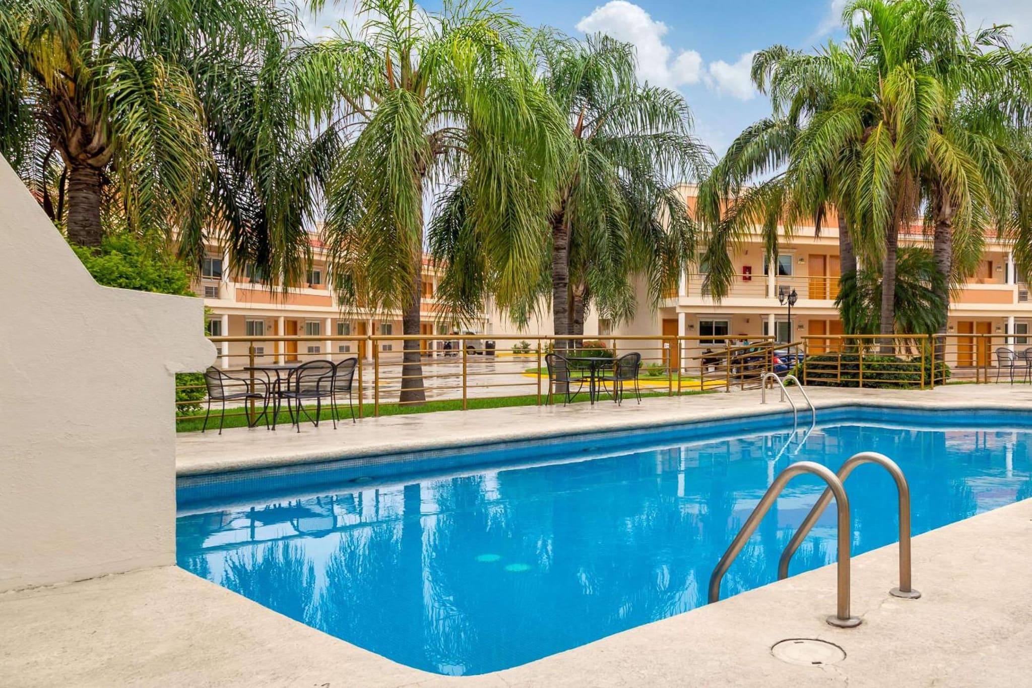 Comfort Inn Monterrey Norte photo 3