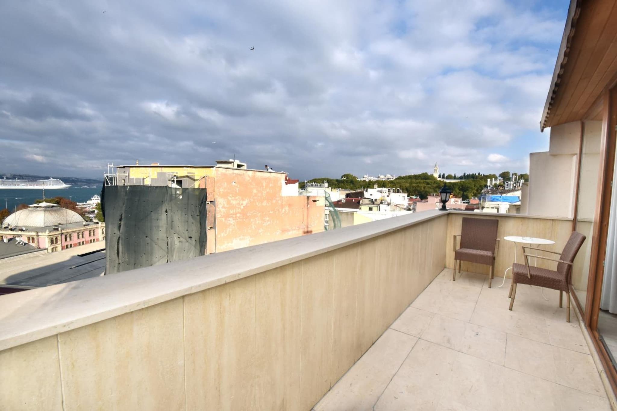 Nea Suites Old City photo 8