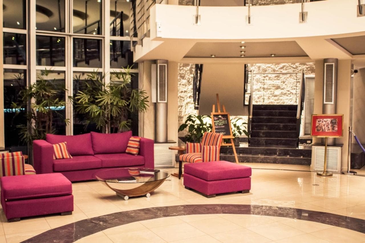 Maran Suites & Towers photo 2