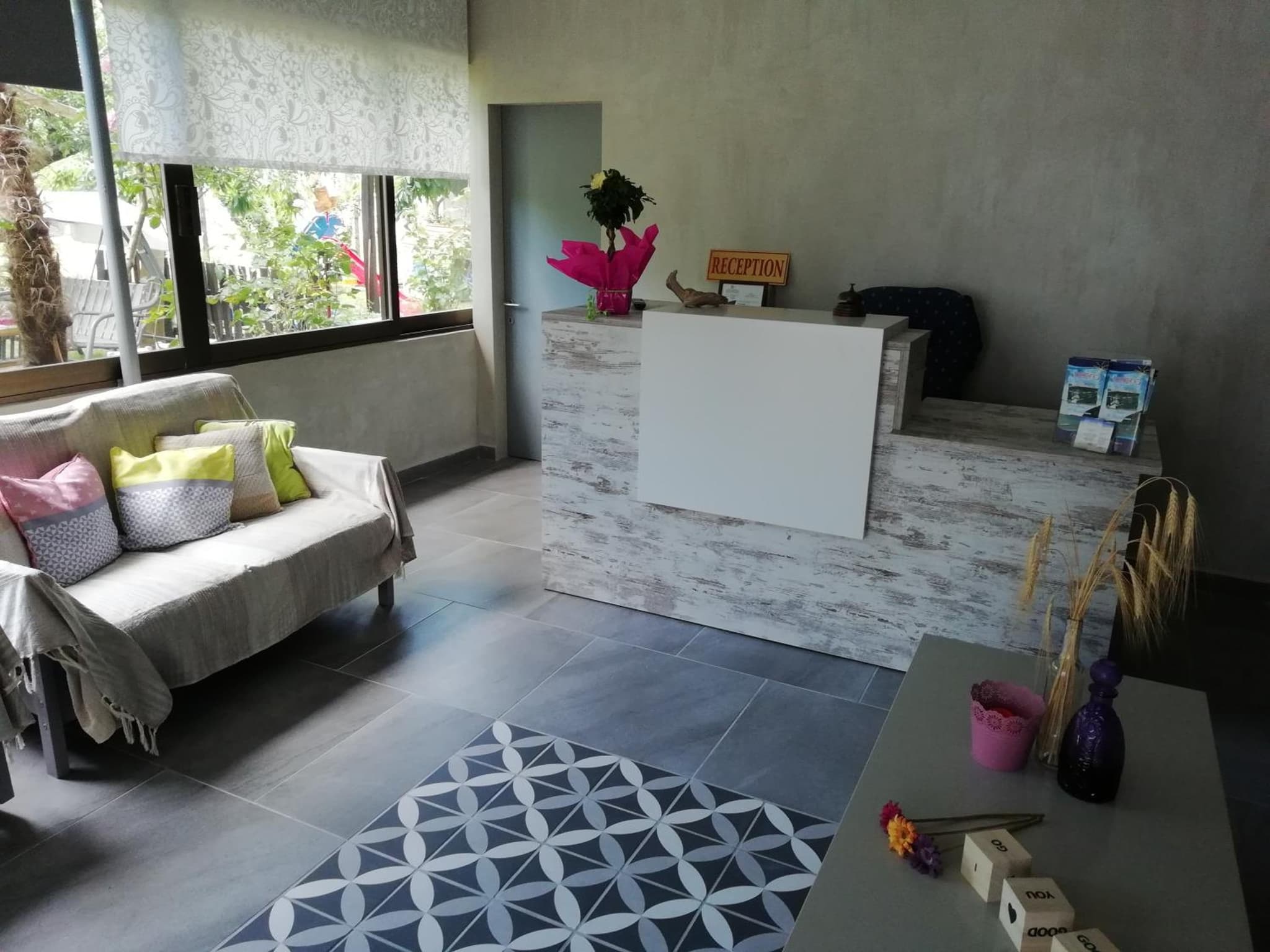 Helena Apartments photo 6