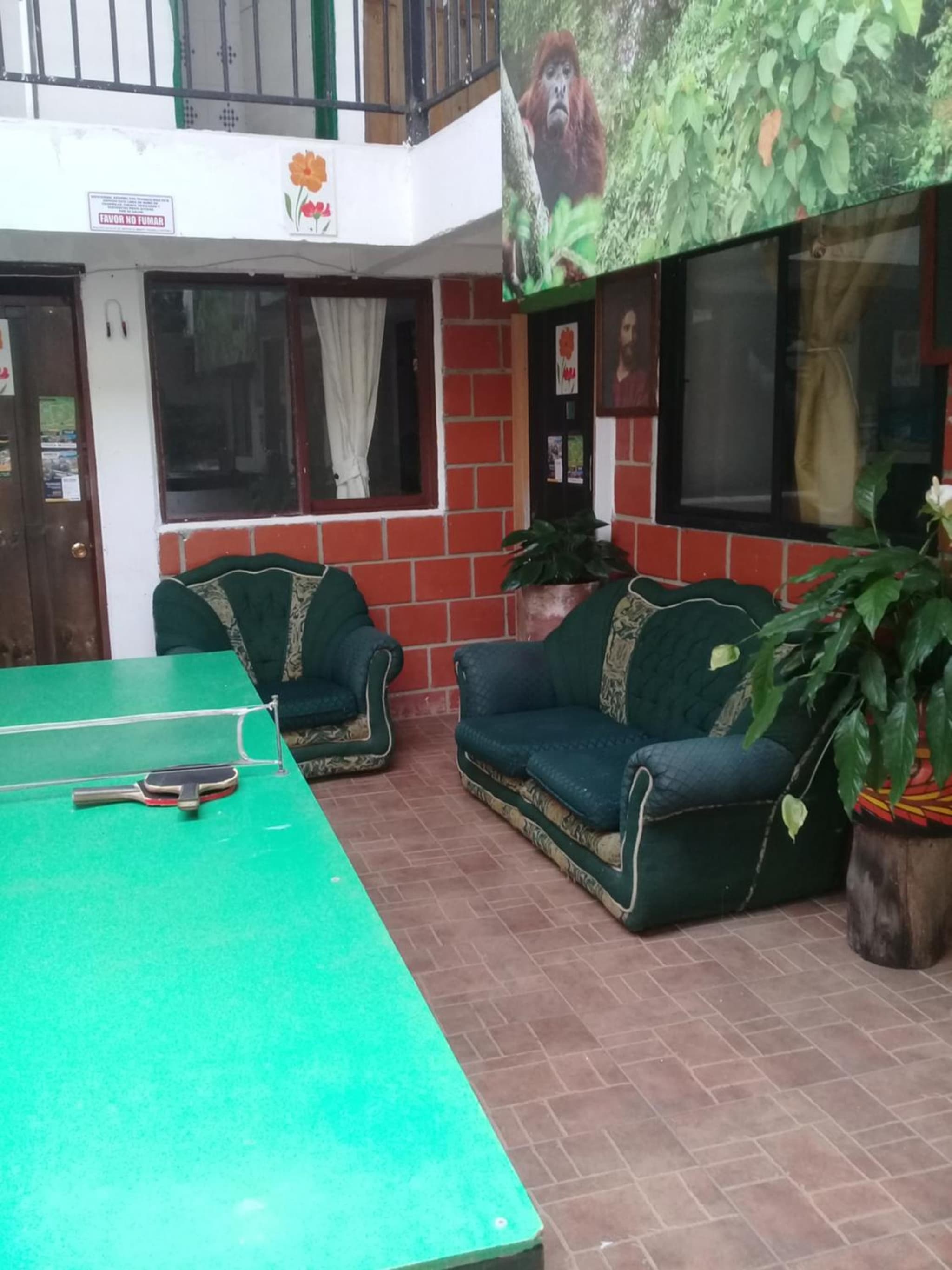 lounge