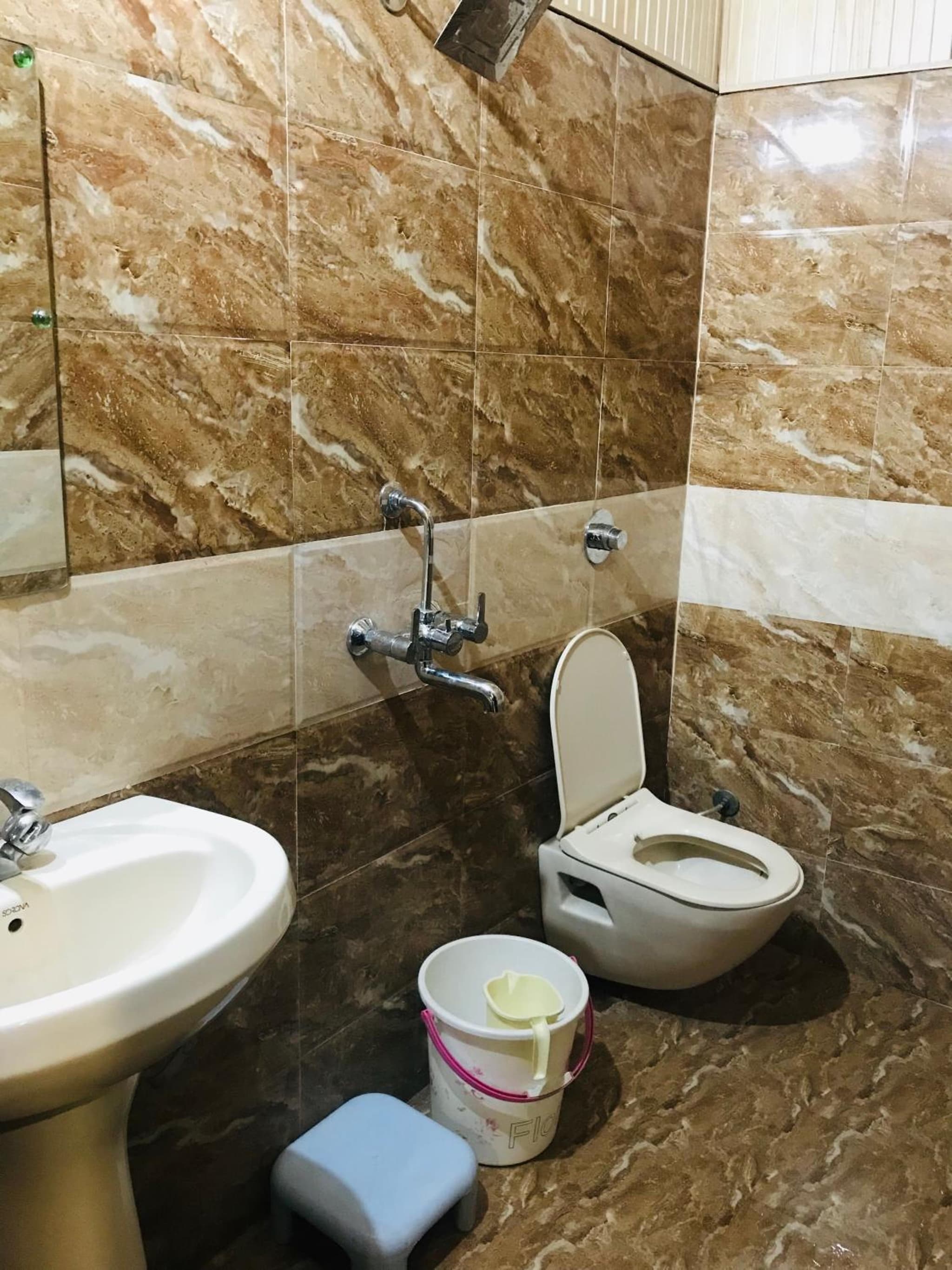 Sharma's BNB photo 2