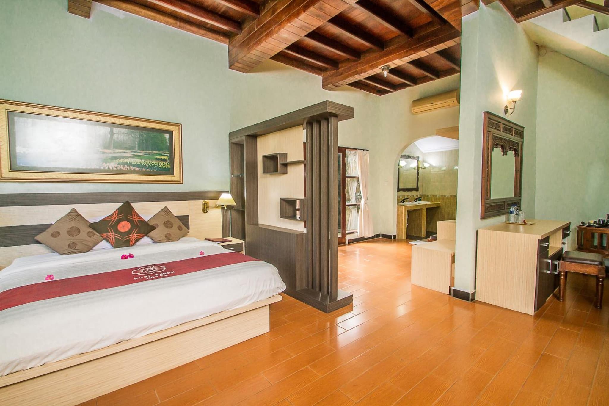 Puri Saron Hotel Madangan - Gianyar photo 3
