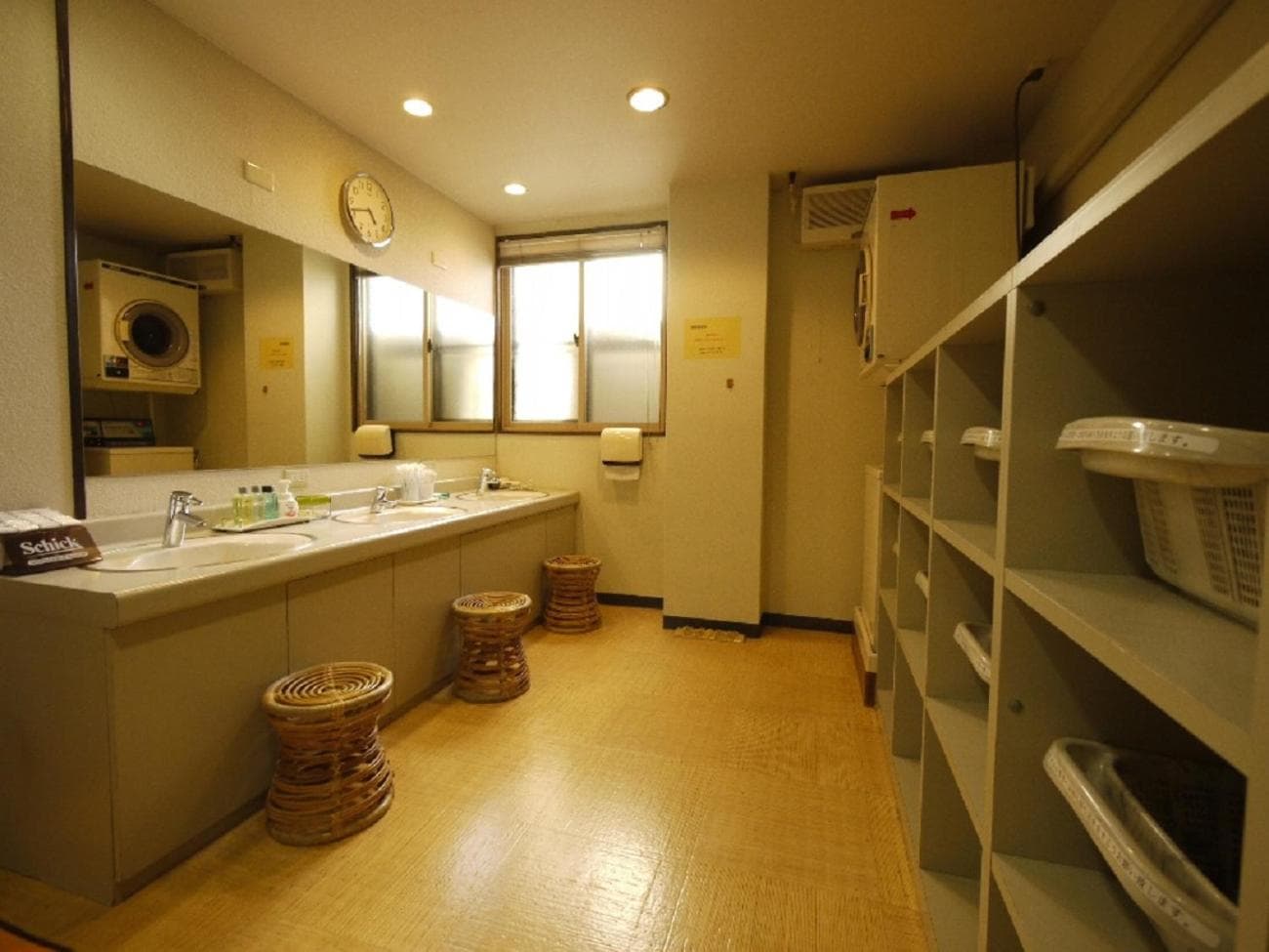 Hotel Route-Inn Kamisuwa photo 4
