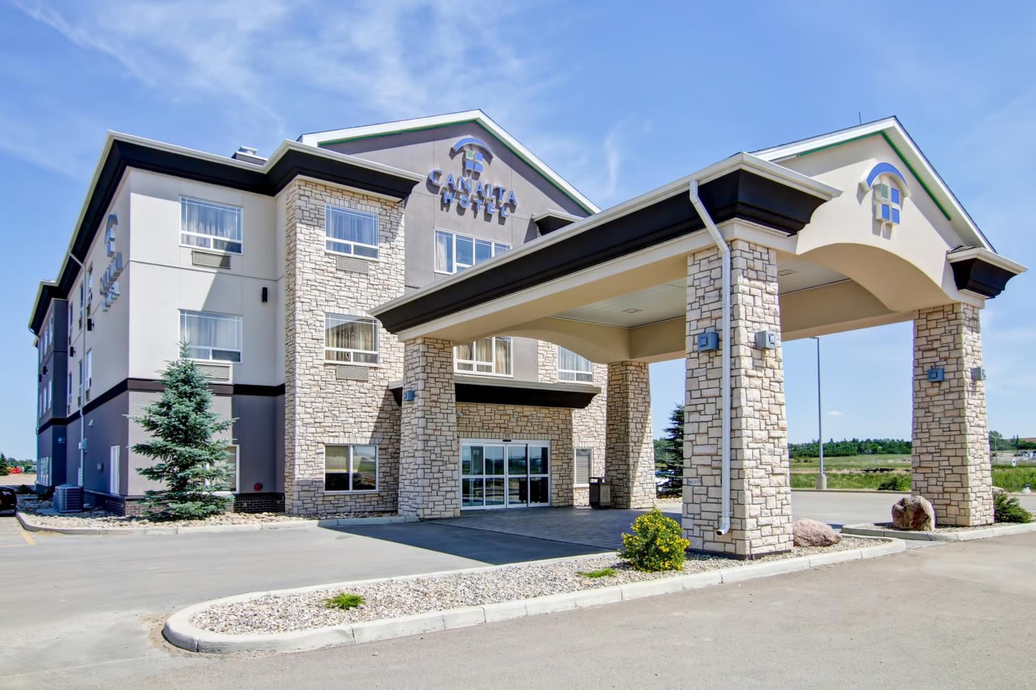 Canalta Hotel Assiniboia photo 5