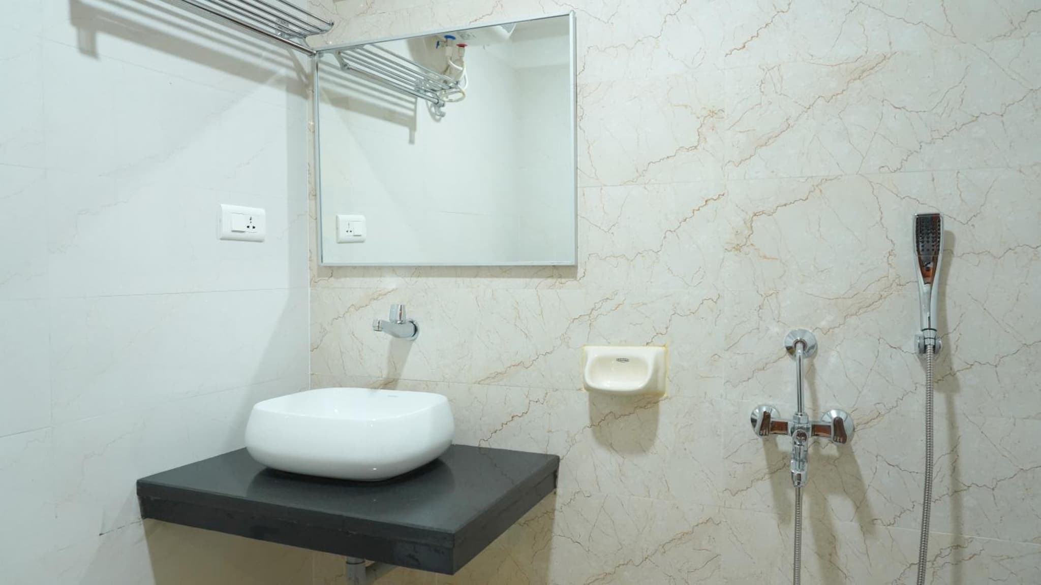 Hotel Sri Ram Grand photo 9