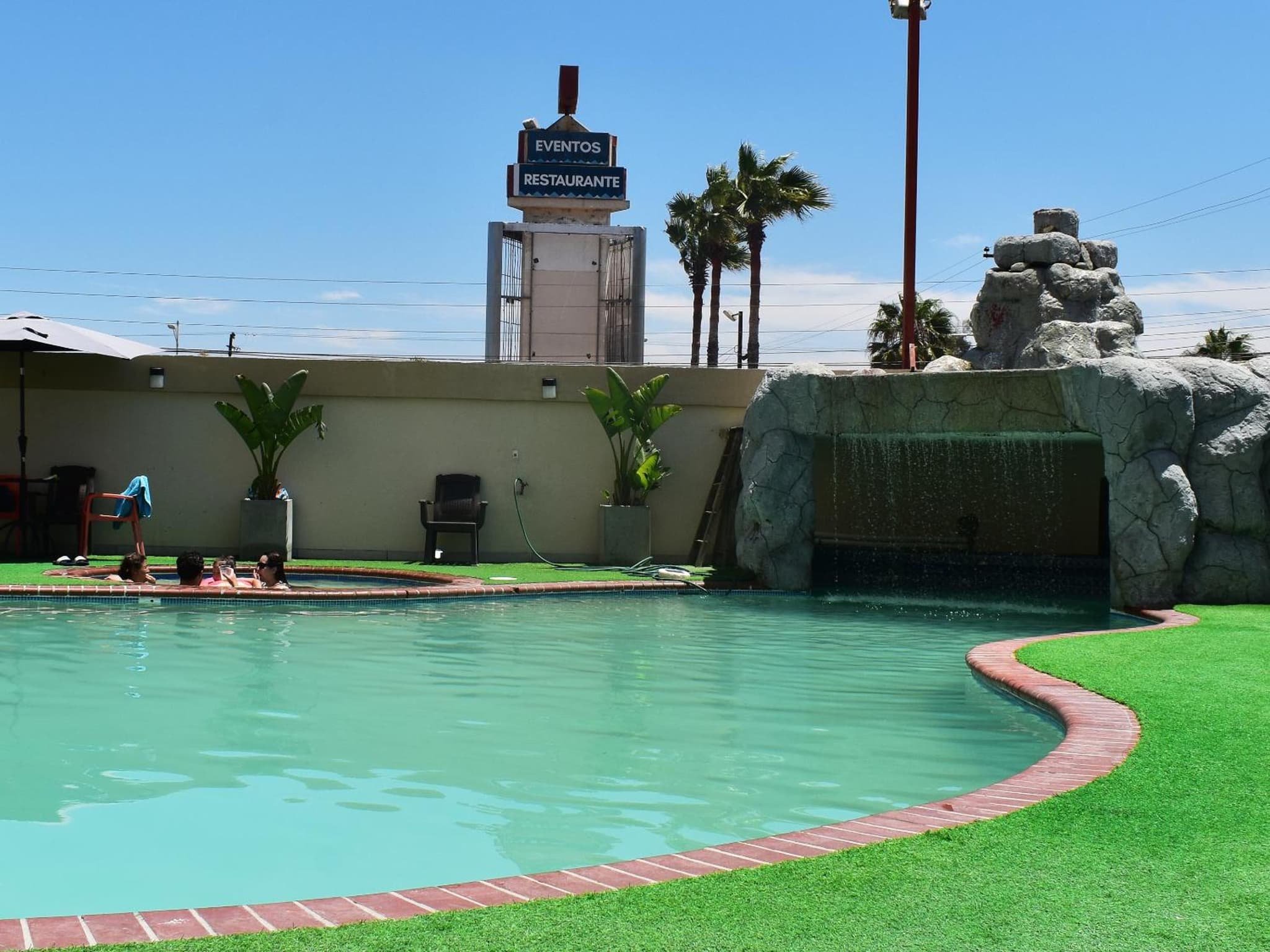 Hotel Corona Plaza photo 2