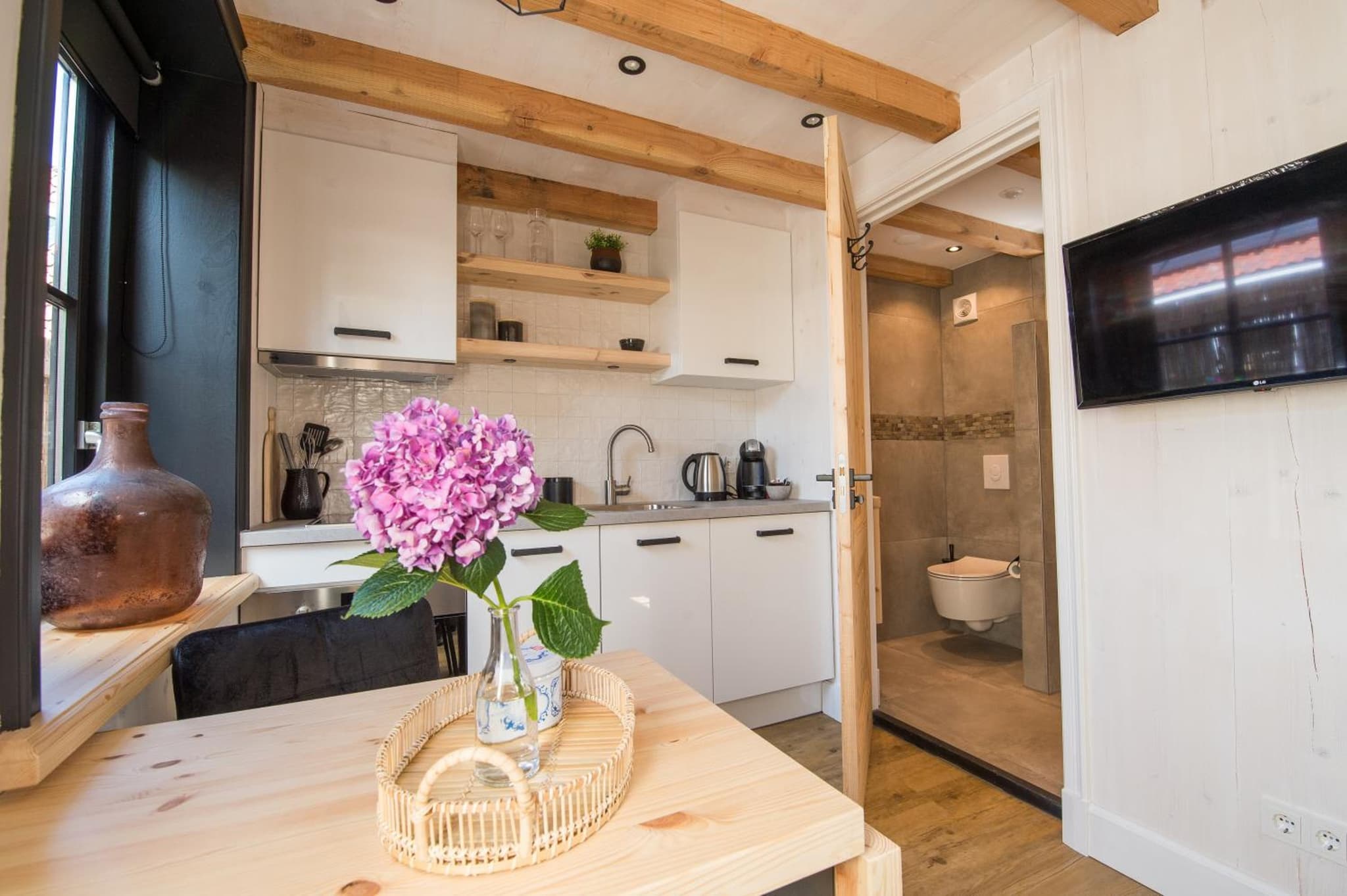 Luxury Chalets Monnickendam photo 6