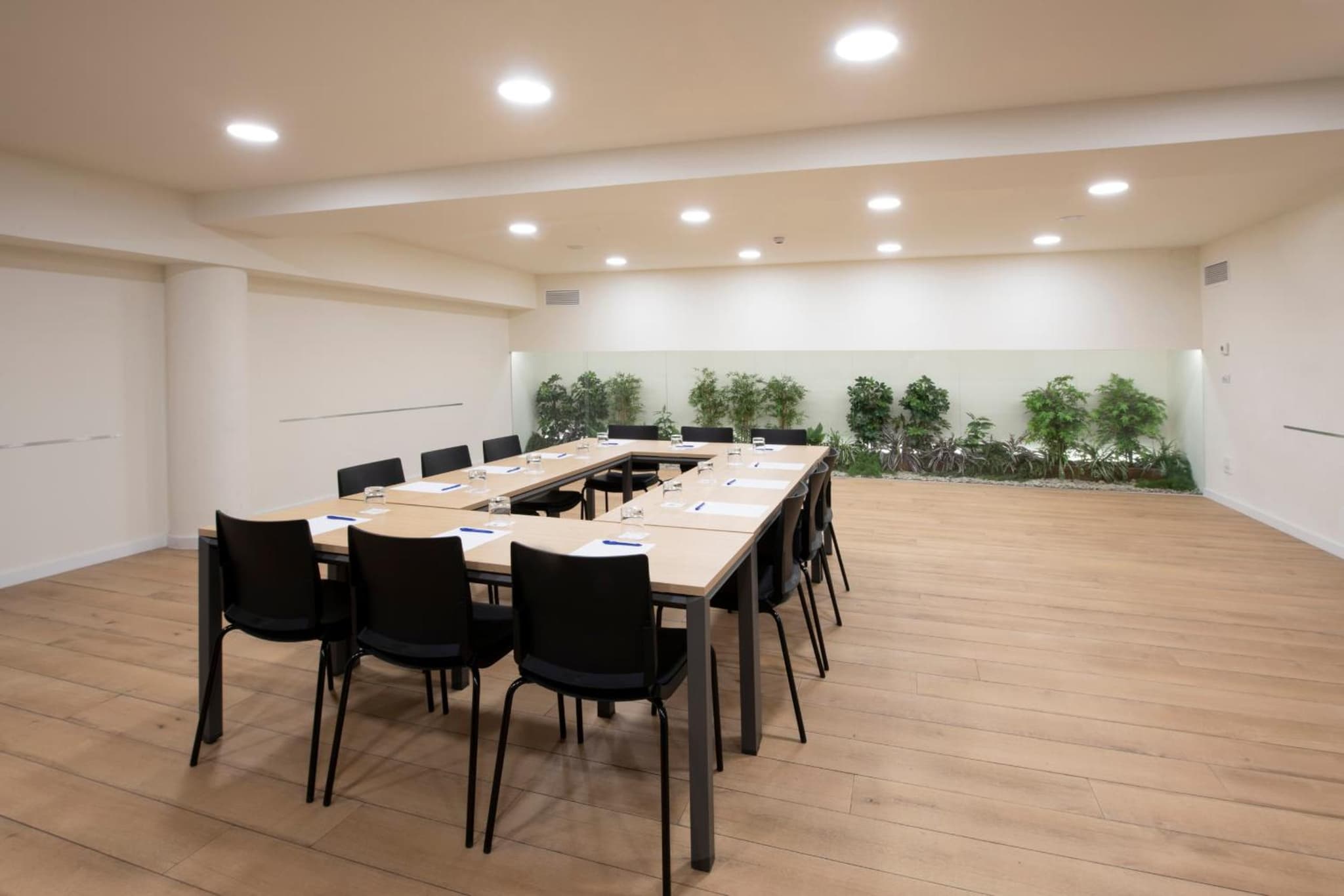 meeting & event spaces