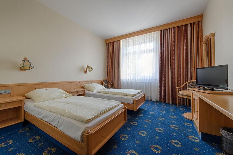 Hotel Kronprinz Garni photo 6