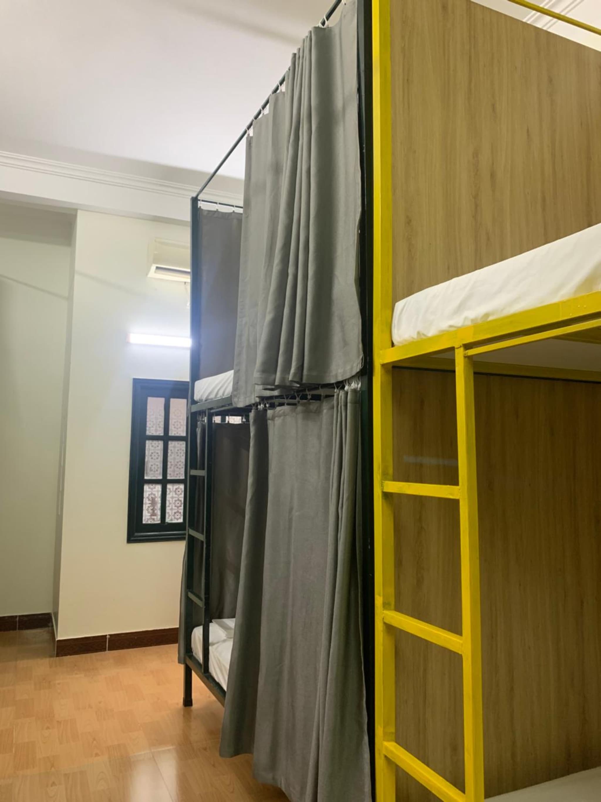 Be's Home & Tours photo 3
