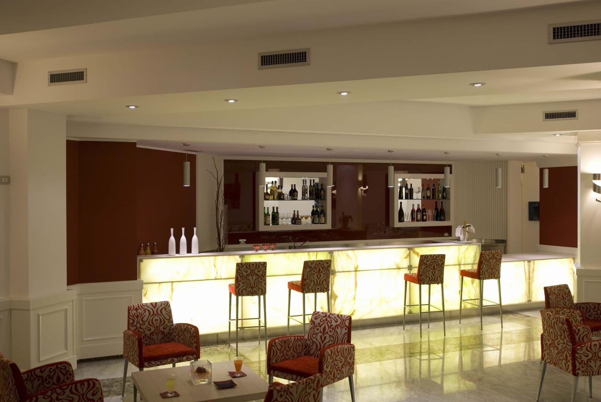 JR Hotels Oriente Bari photo 6