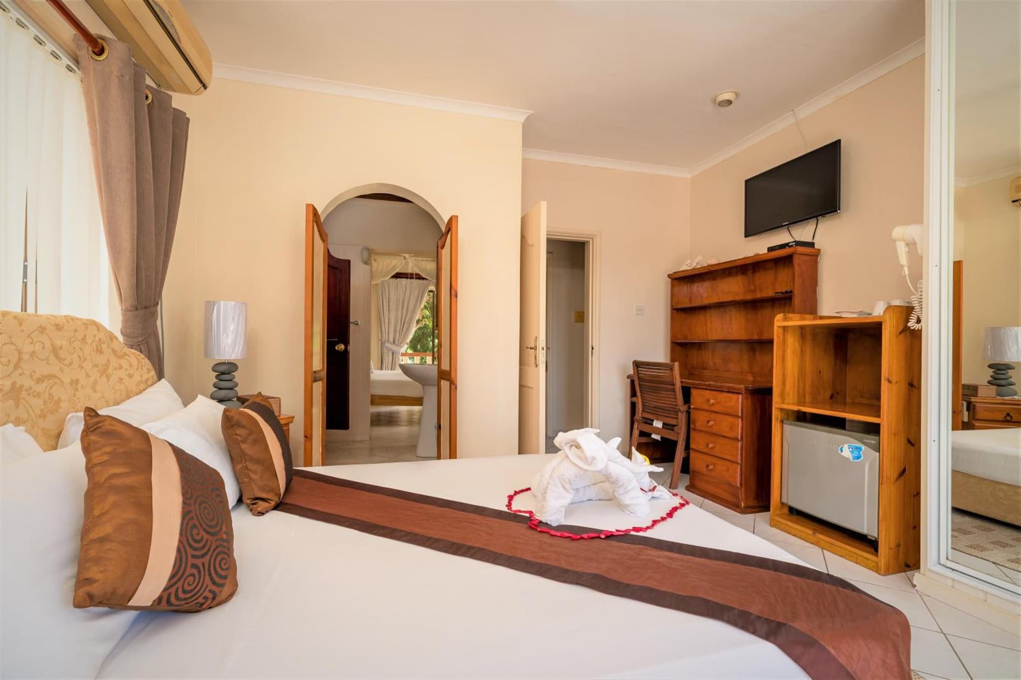 Carana Hilltop Villa Seychelles photo 9