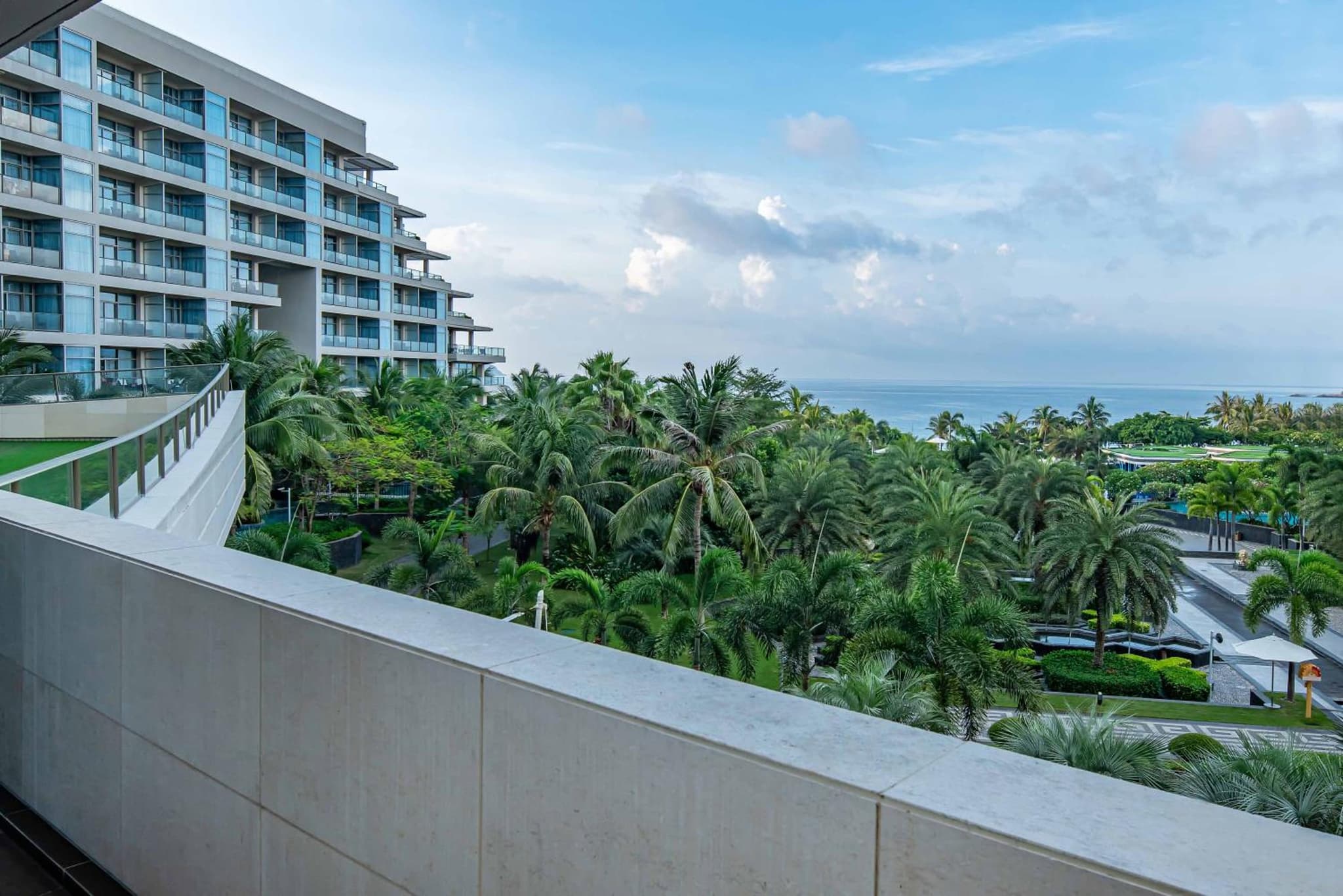 MGM Grand Sanya photo 4