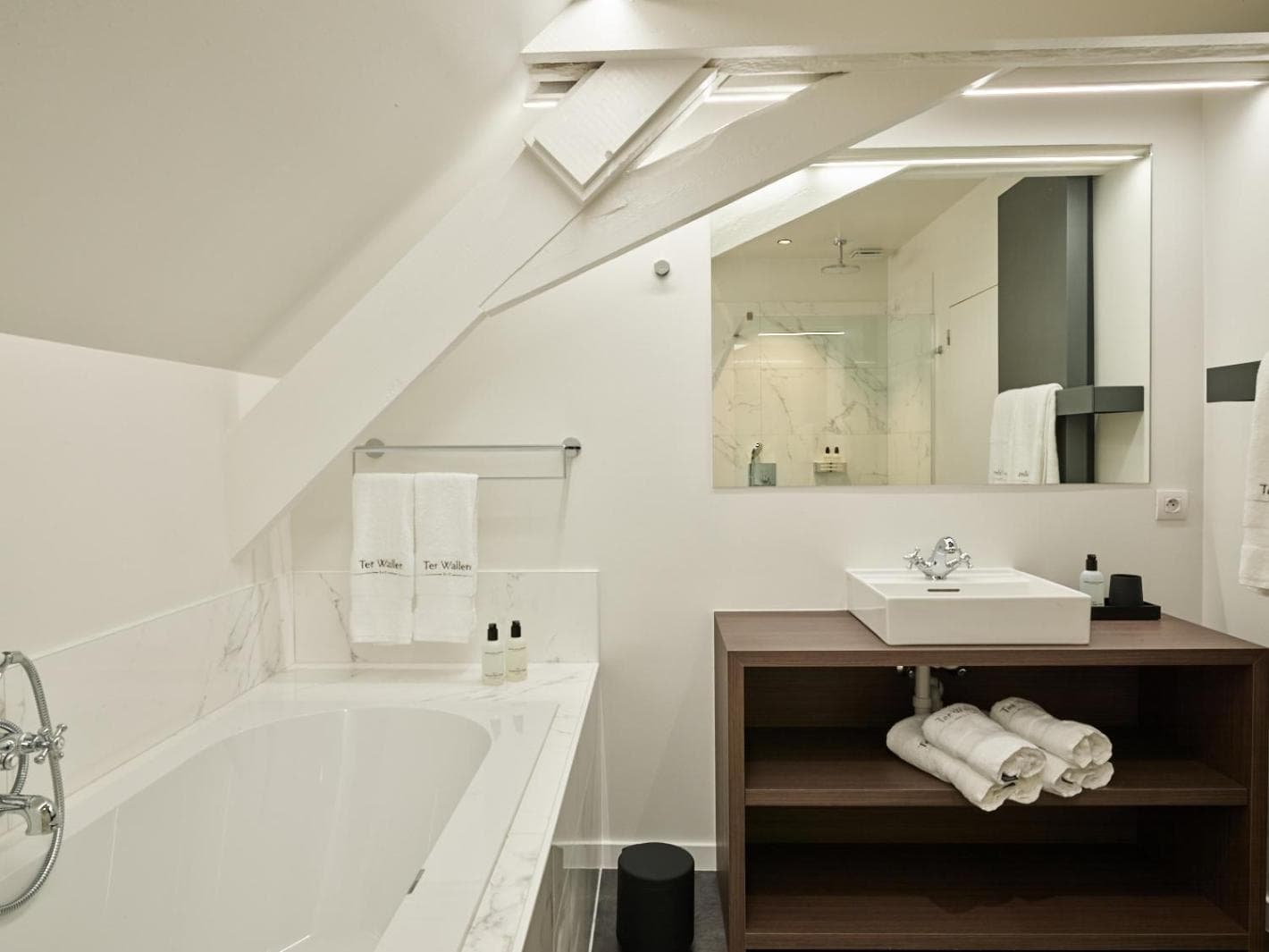 Kasteel Ter Wallen - Boutique Hotel photo 7