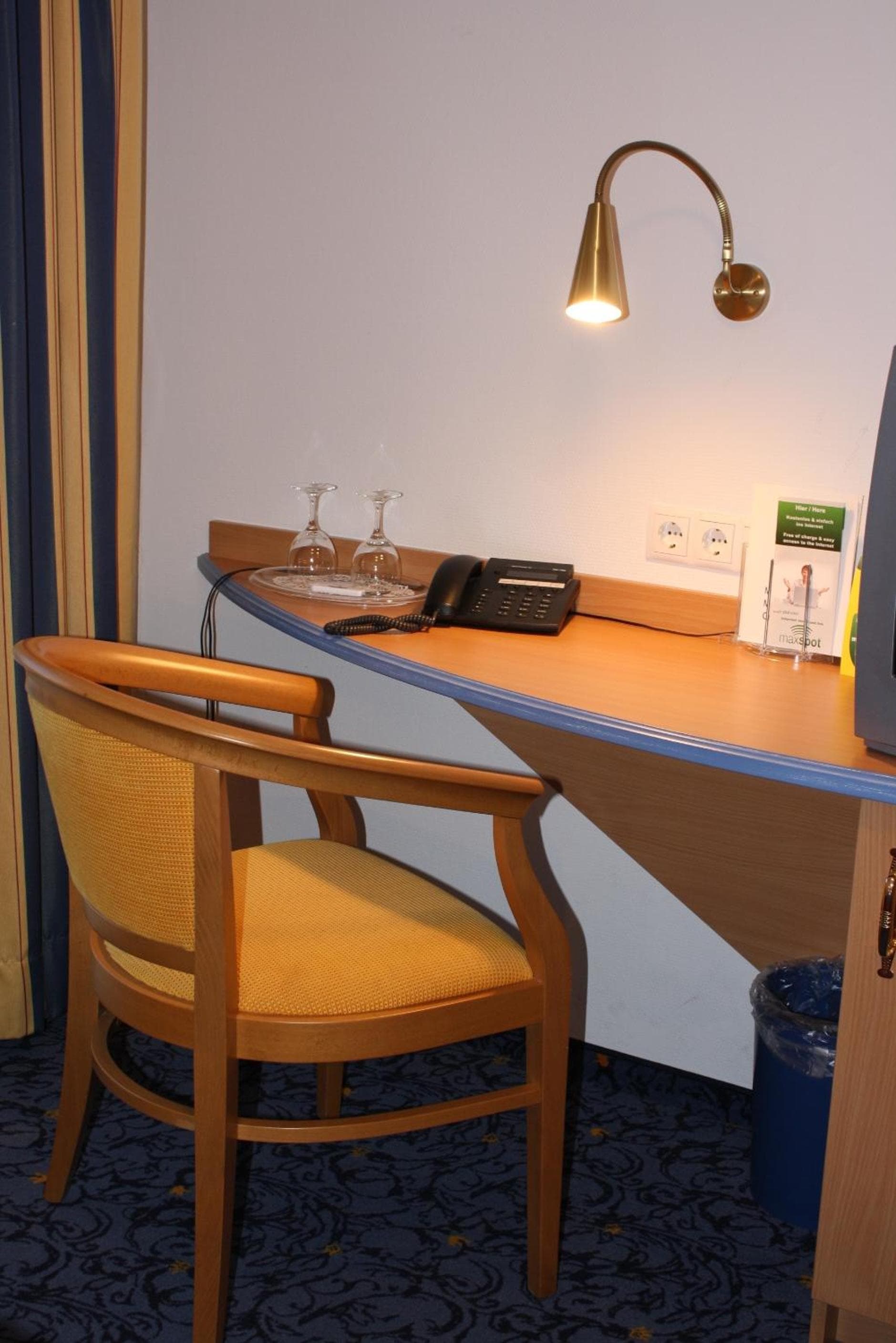 Hotel Waldhorn photo 8