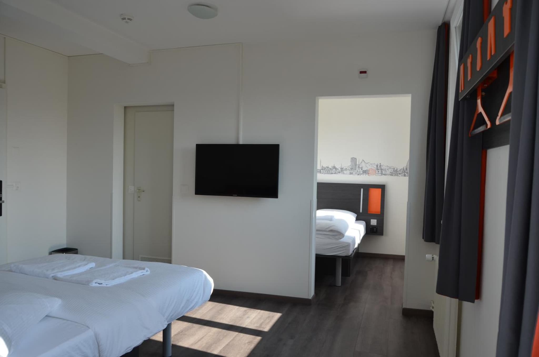 Delta City Hotels - Self check-in photo 9