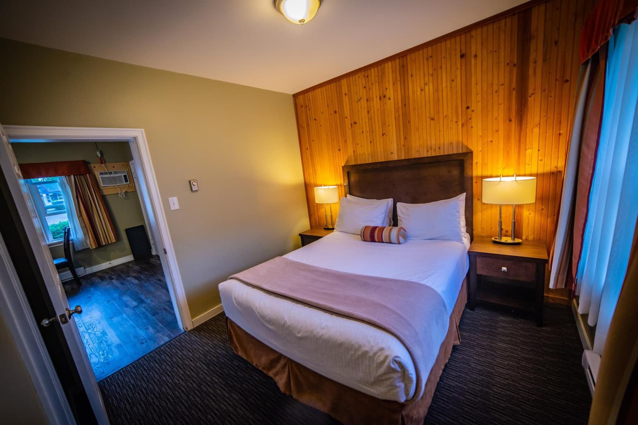Alpine Inn & Suites photo 7