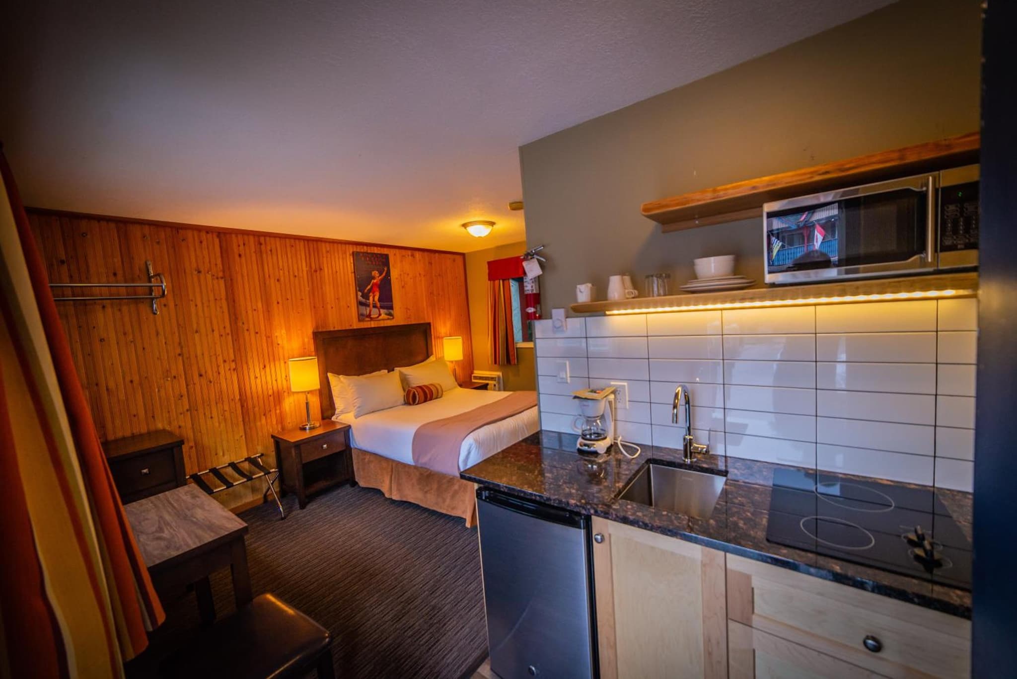 Alpine Inn & Suites photo 4