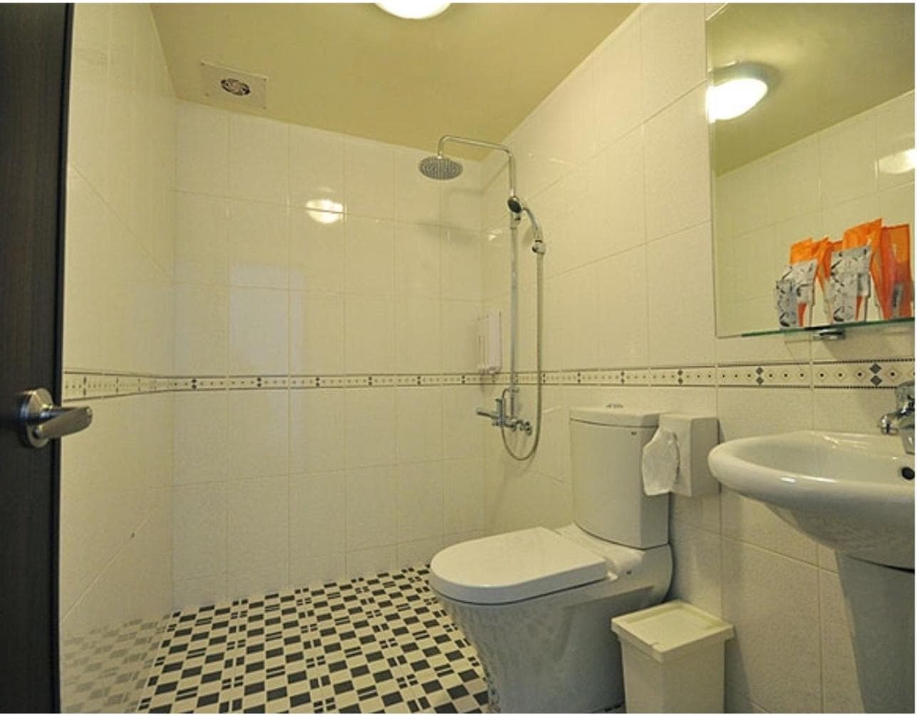 Divewhale Homestay photo 2