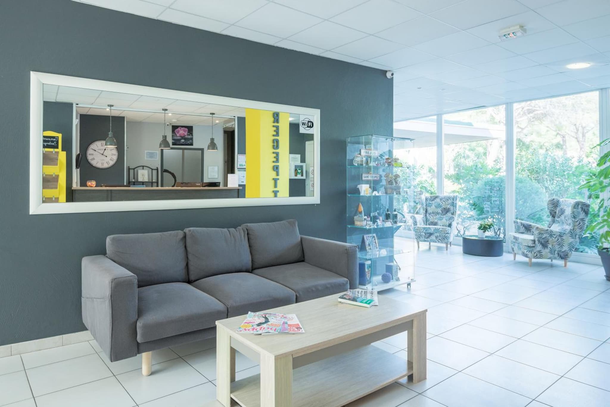 recepcion & lobby