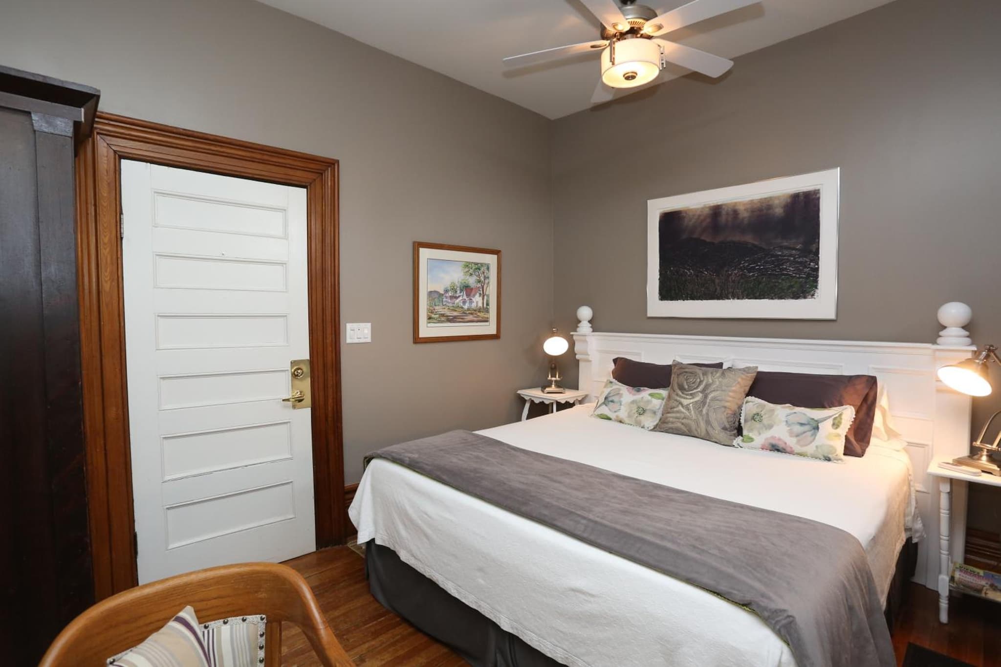 Danby House photo 5