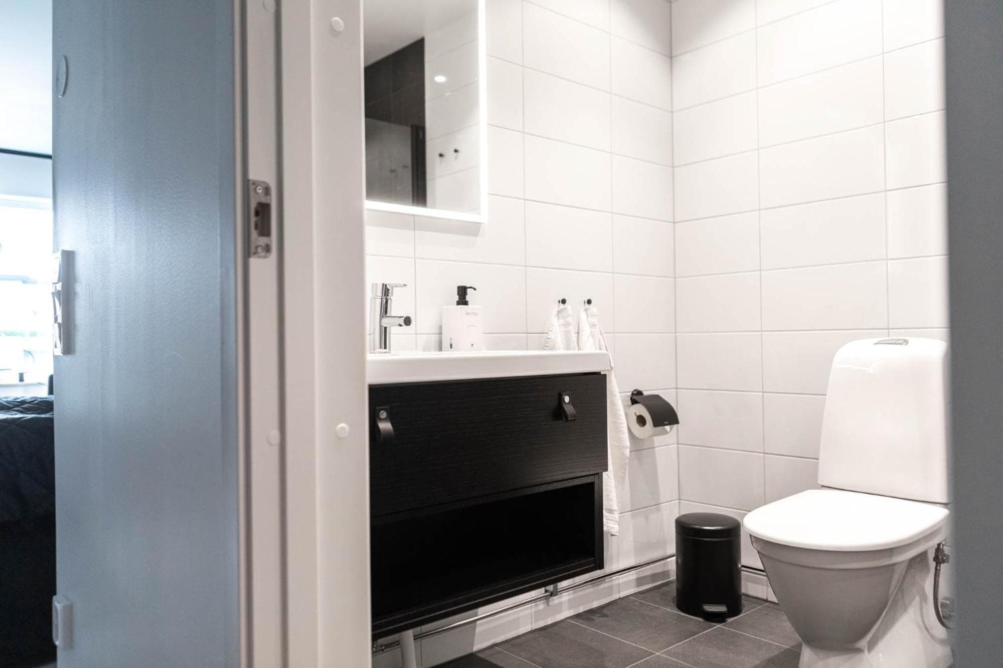 Sky Hotel City Apartments photo 6