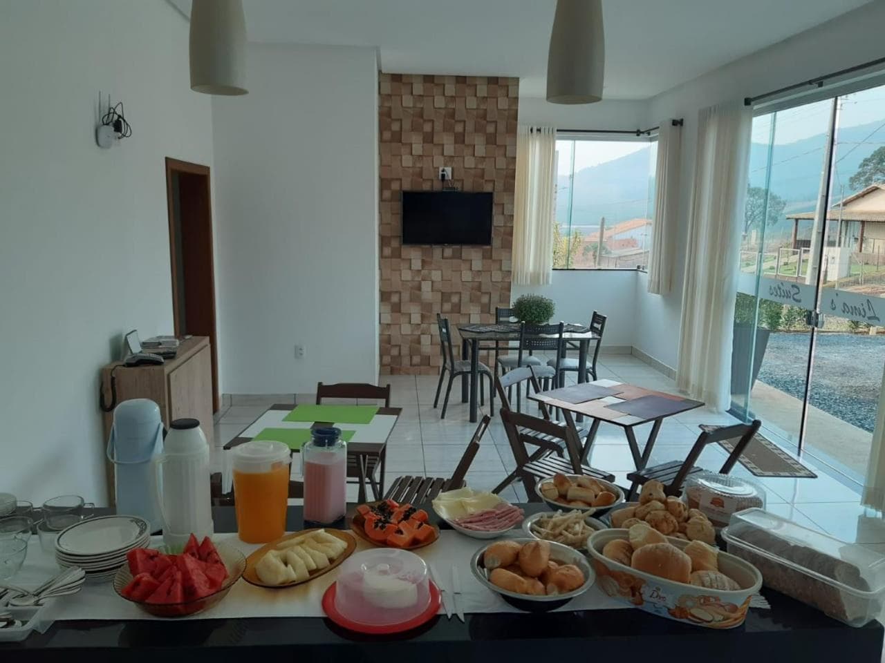 POUSADA LIMAS SUITES photo 2