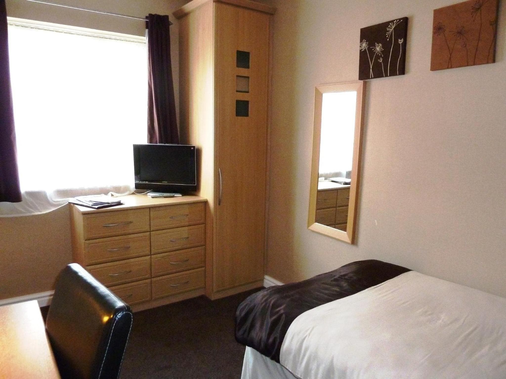 Trivelles Park Hotel photo 4