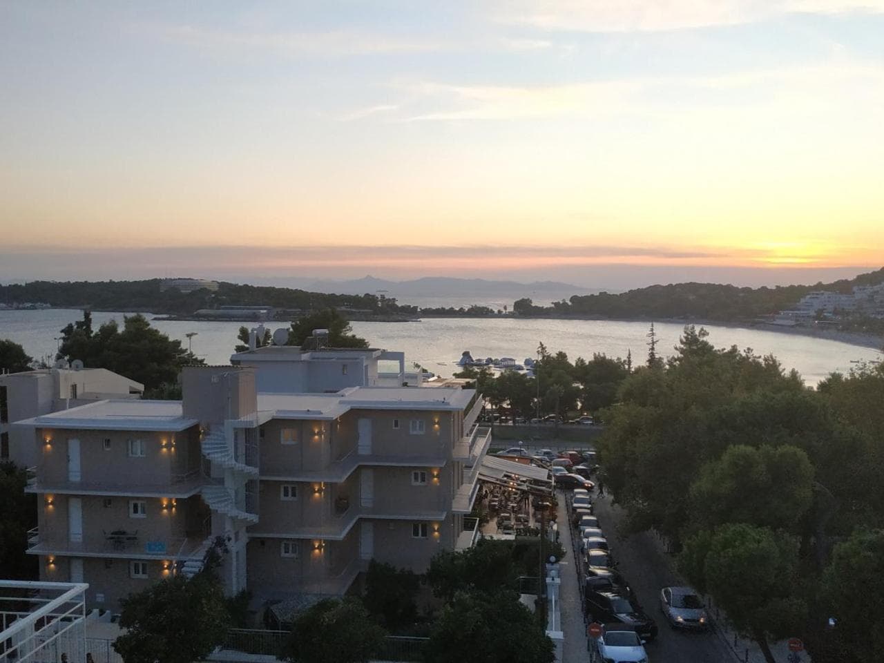 Lilly Apartments