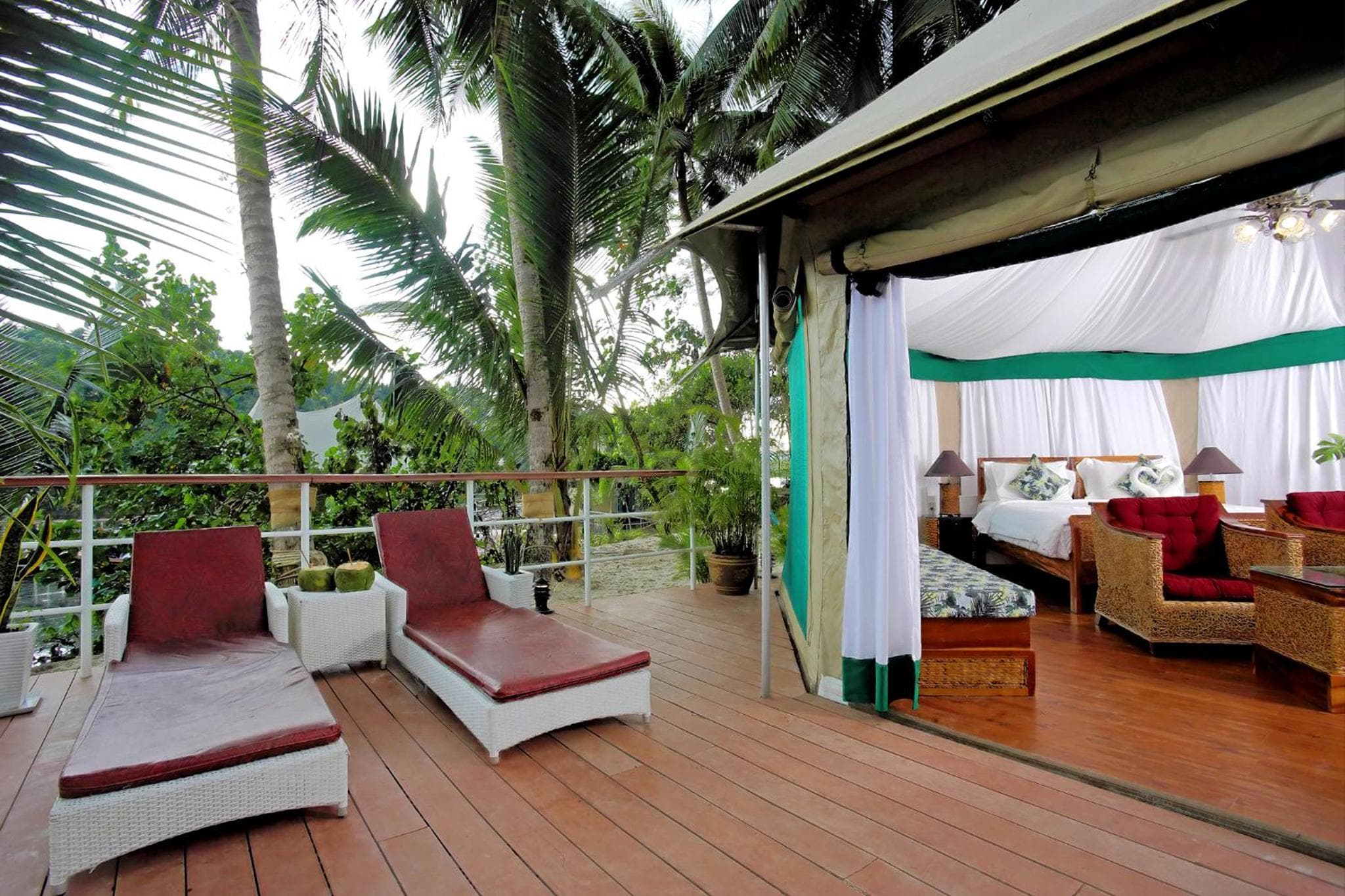 Canvas & Orchids Retreat photo 2