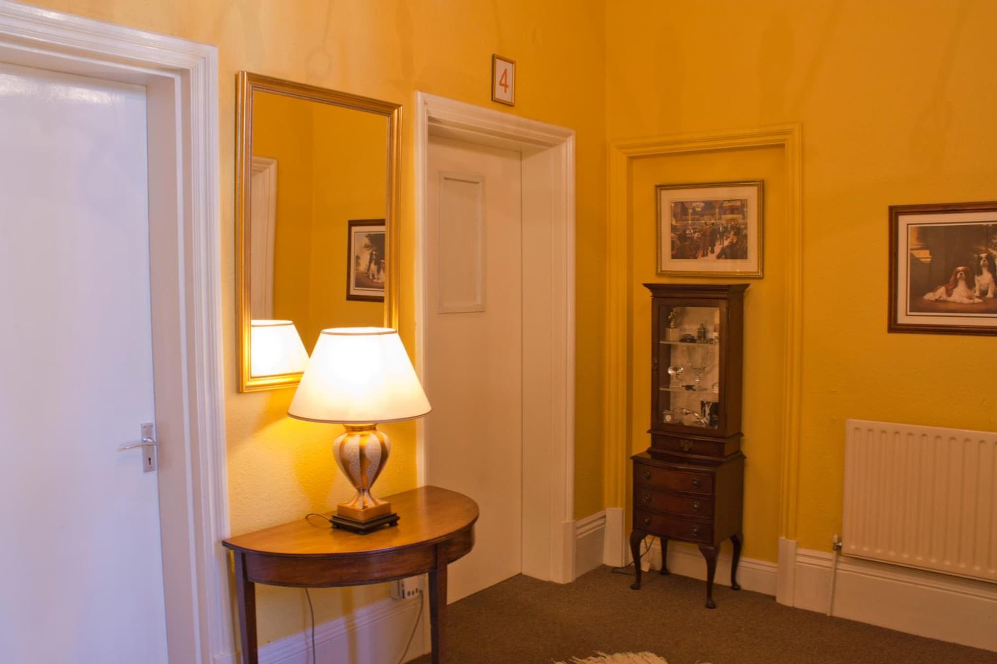 Holywell House photo 7