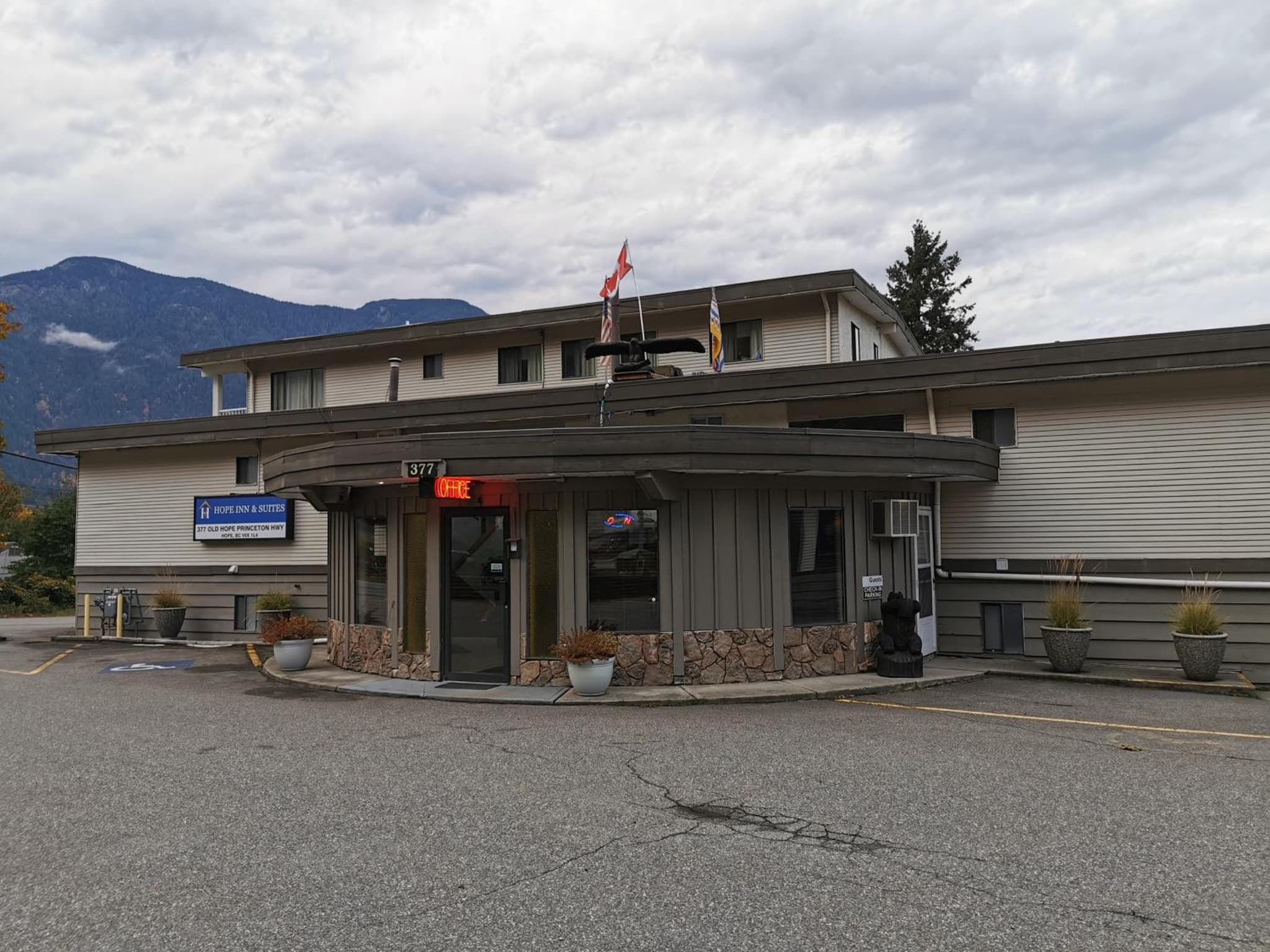 Hope Inn and Suites photo 3