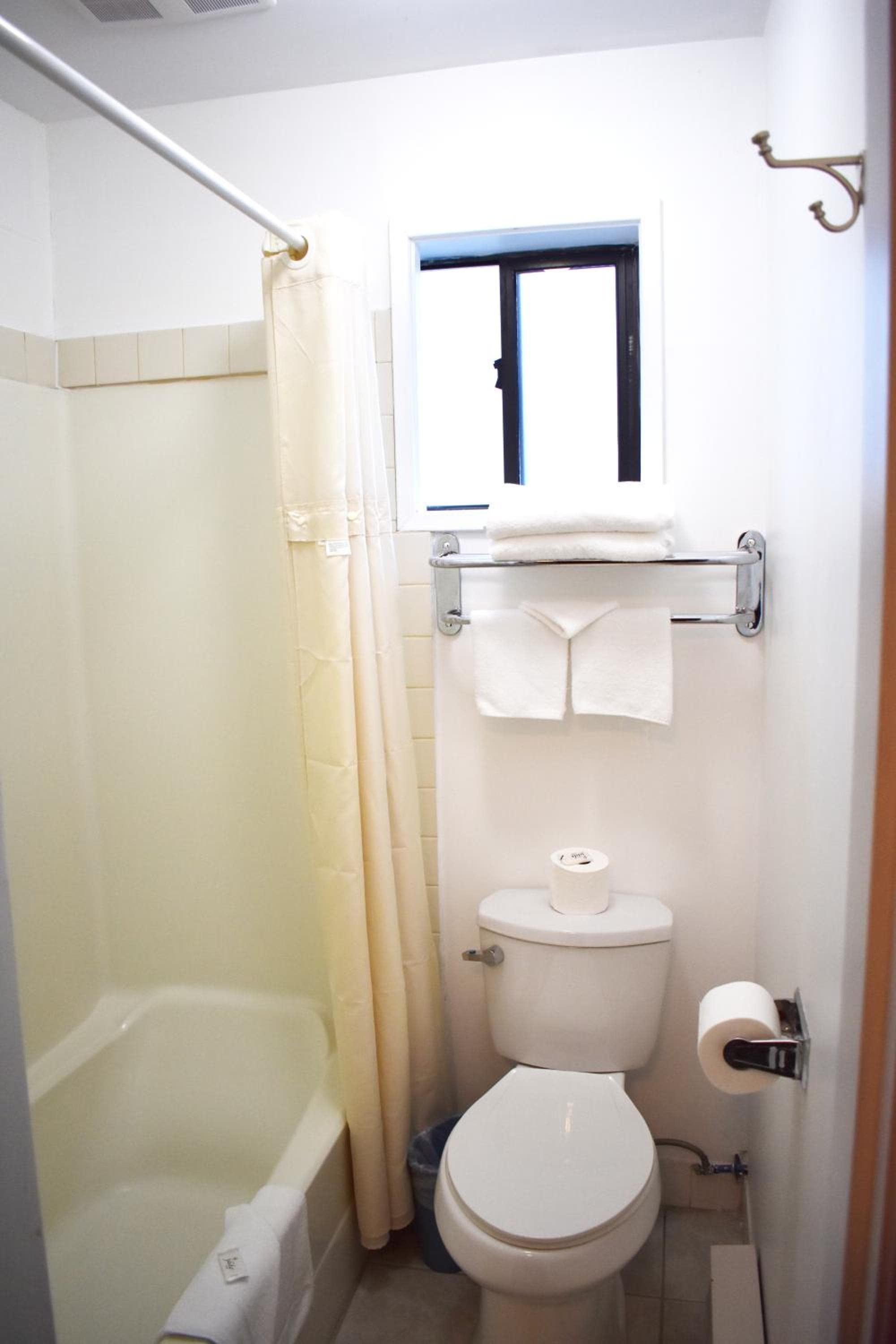 Hope Inn and Suites photo 8