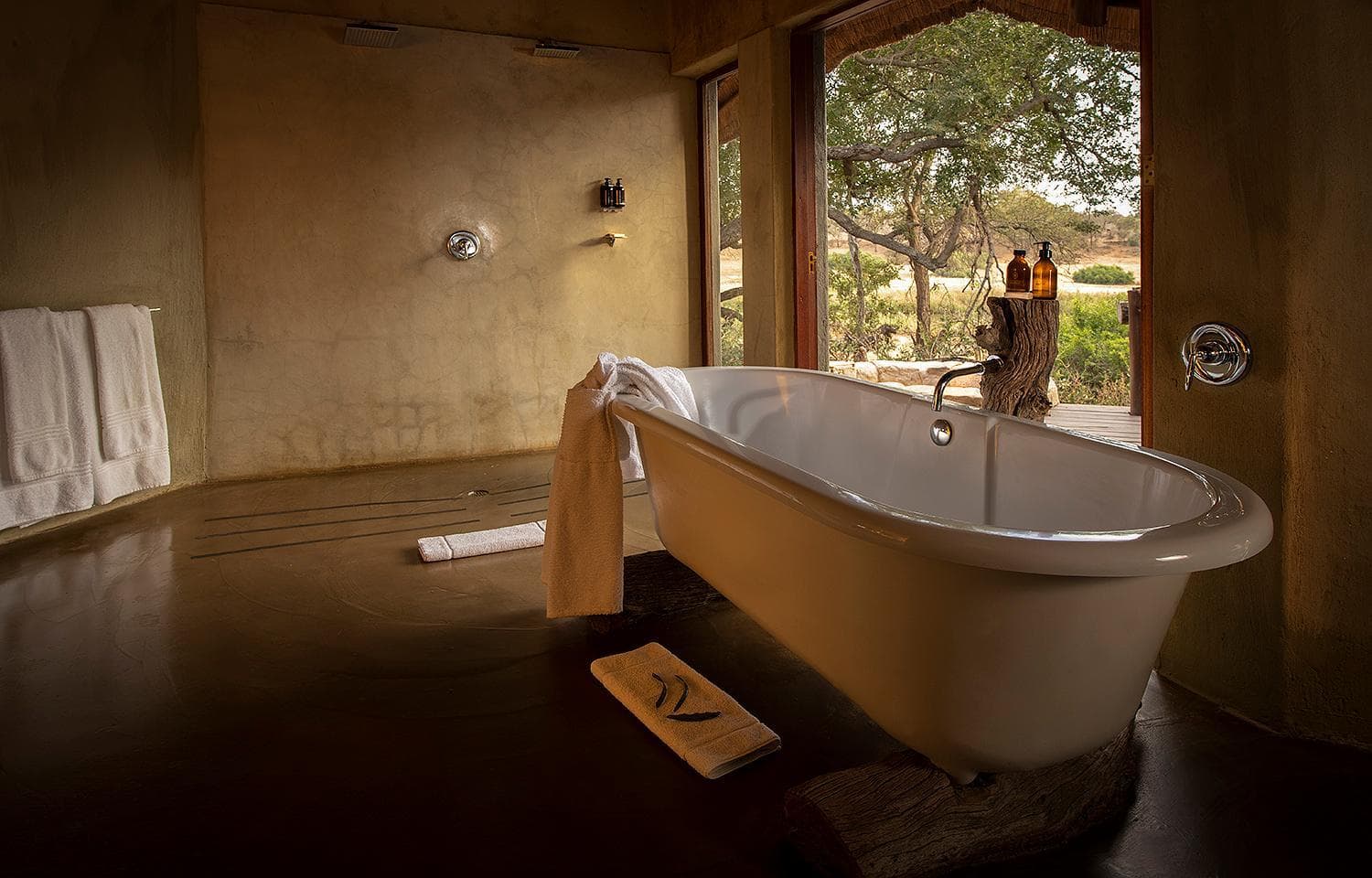 Pondoro Game Lodge photo 6