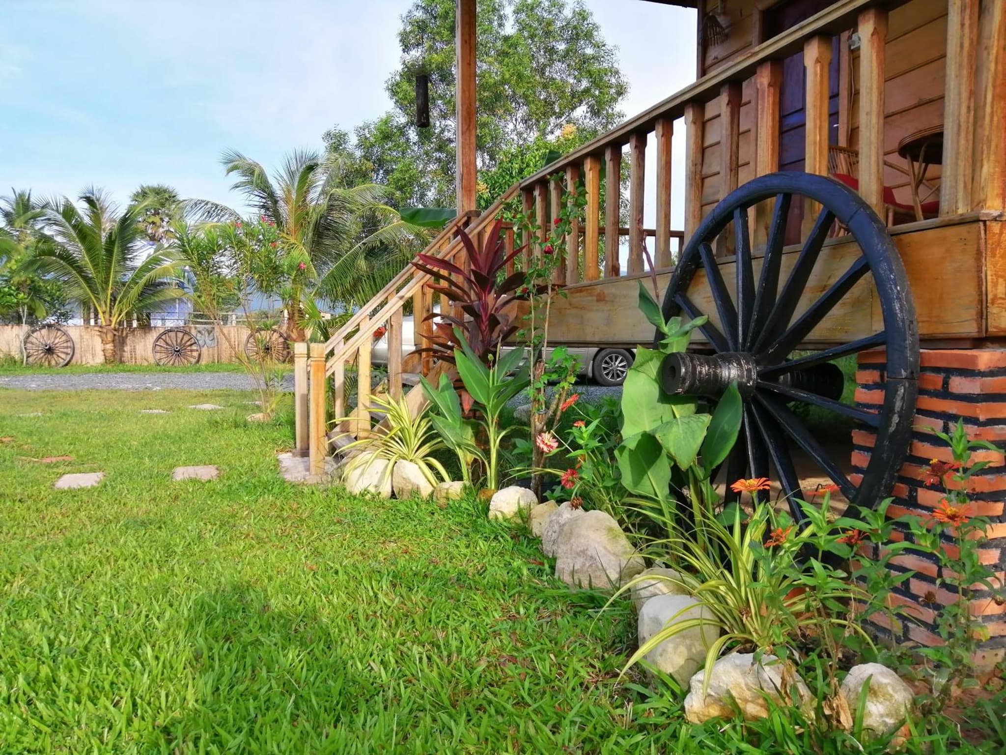 The Hidden Oasis Bungalows photo 9