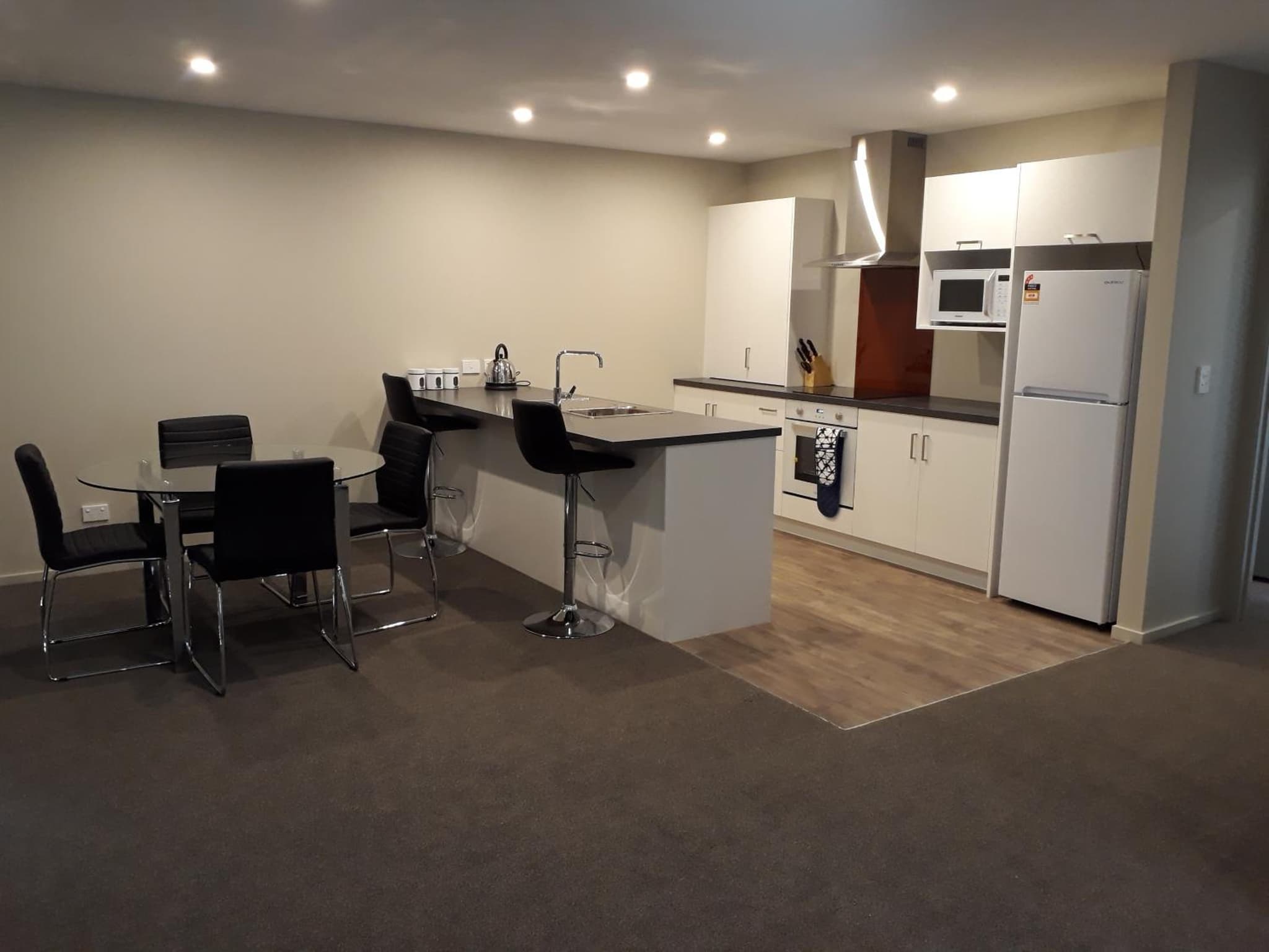 South City Accommodation Unit 2 photo 5