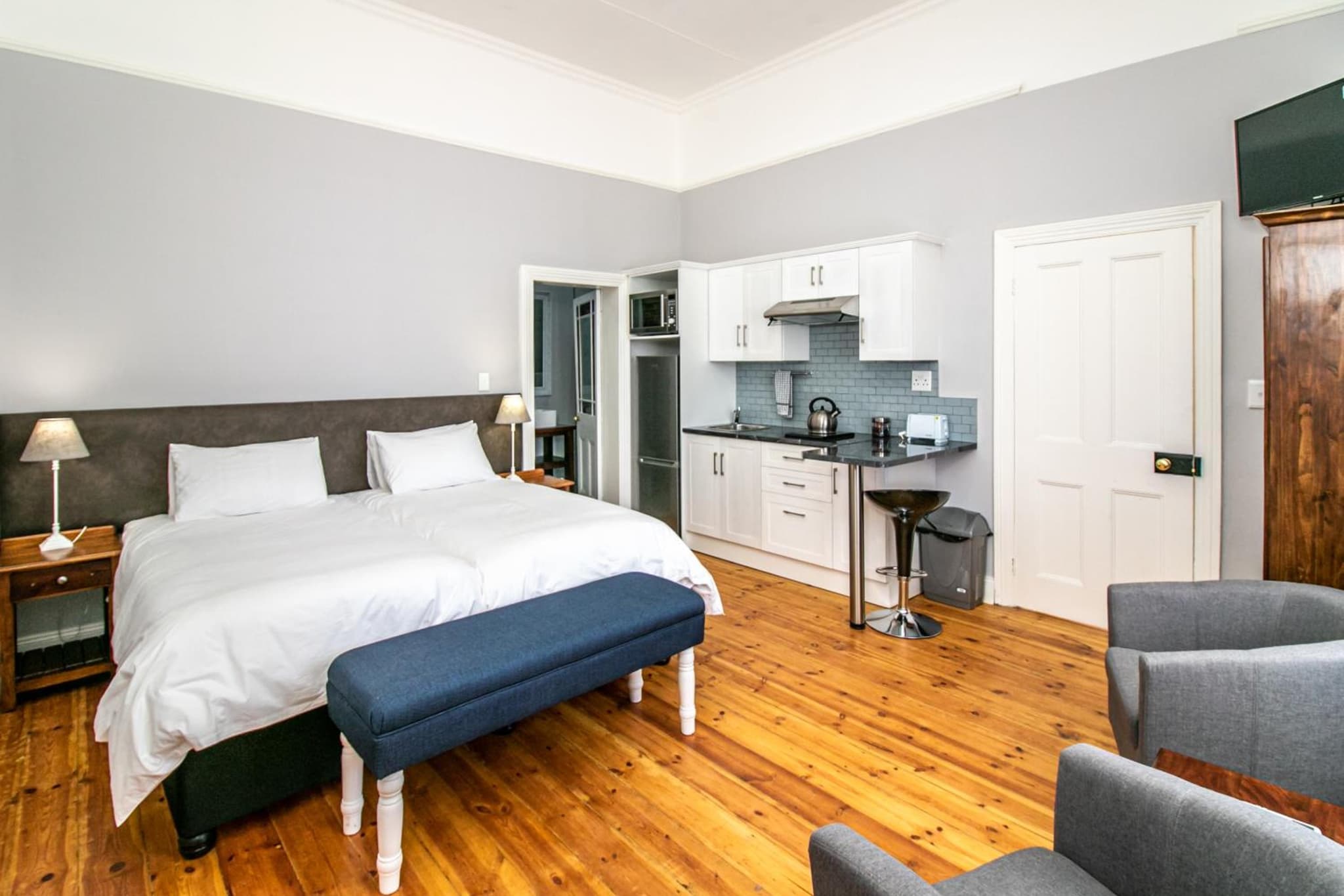 Victorian Square Guesthouse photo 5
